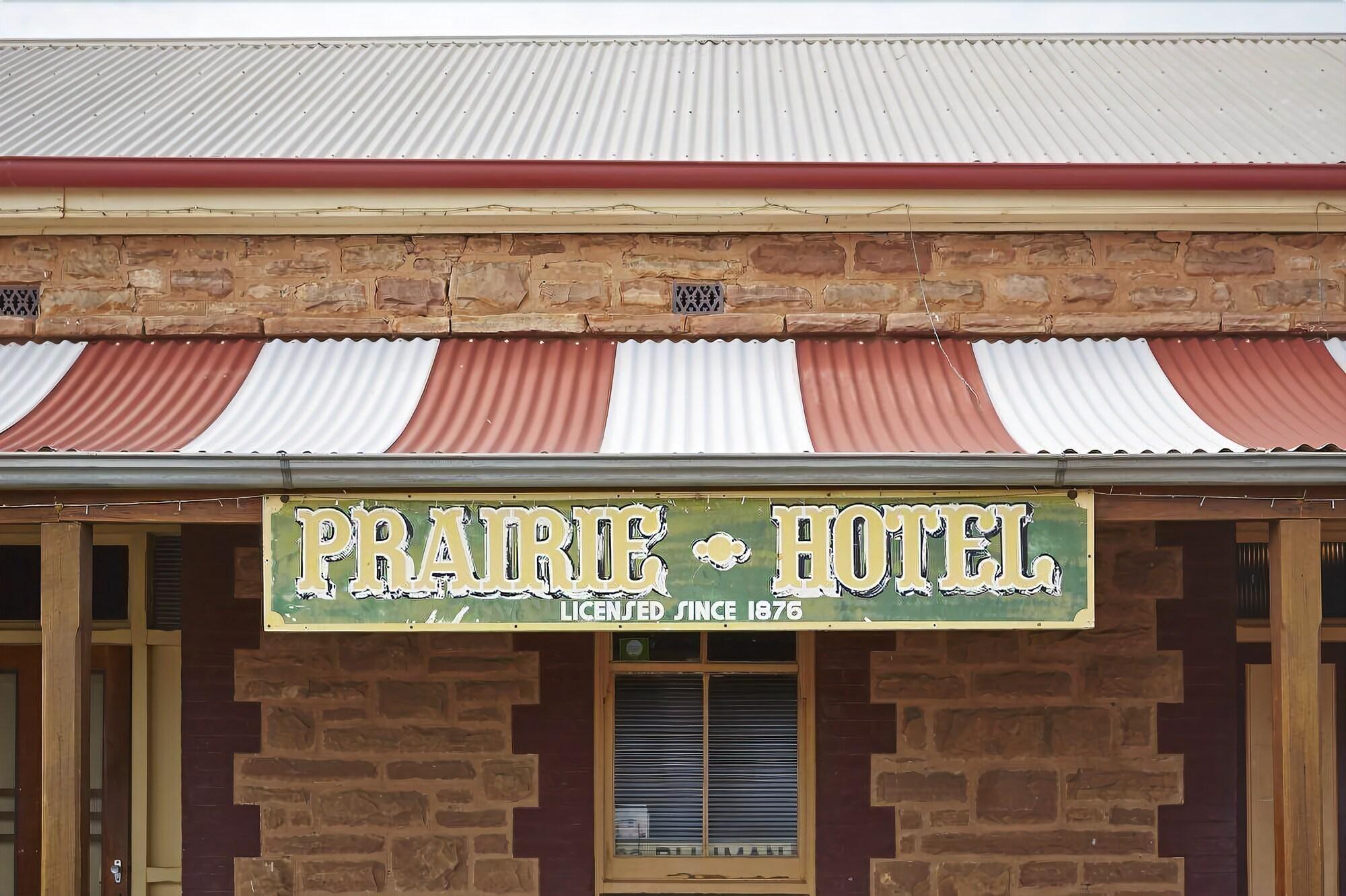 Bar/Salón Prairie Hotel