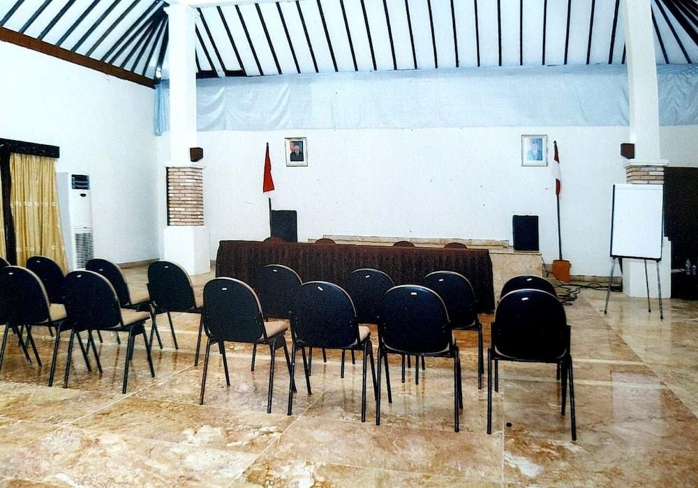 Sala de Reuniones lorin beach resort belitung