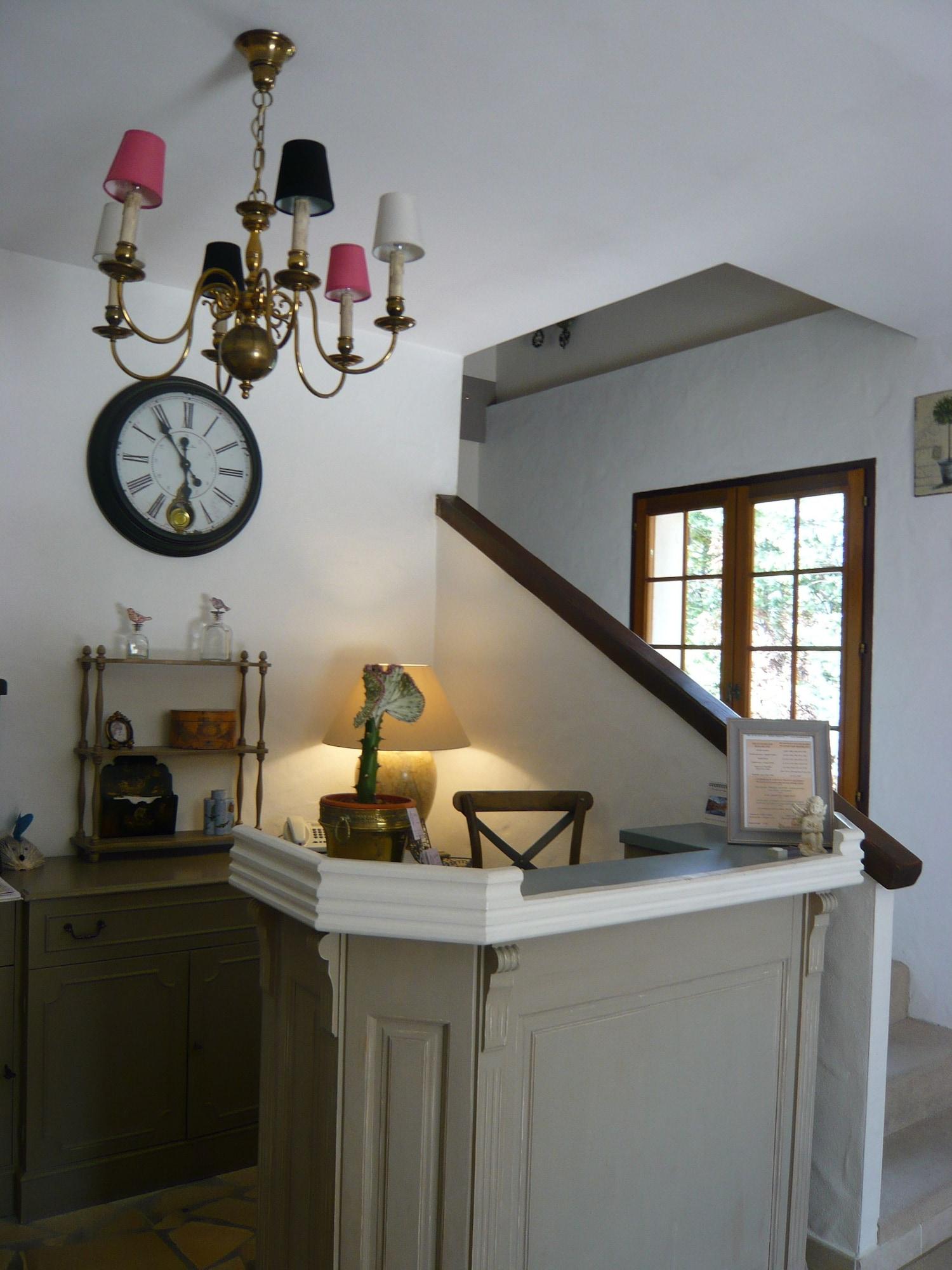 Vista Lobby Hôtel Mistral