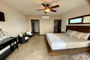 Alojamiento - Sandy Bay Suite  King Suite