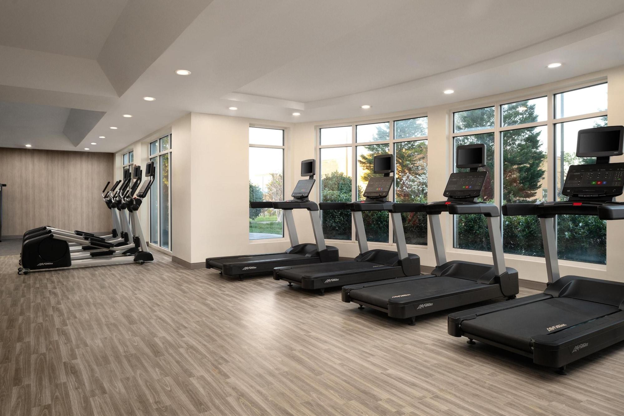 Gimnasio Hilton Garden Inn Richmond South/Southpark