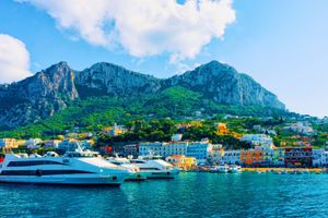 Actividad - Tour costa napolitana y excursión Capri y Pompeya