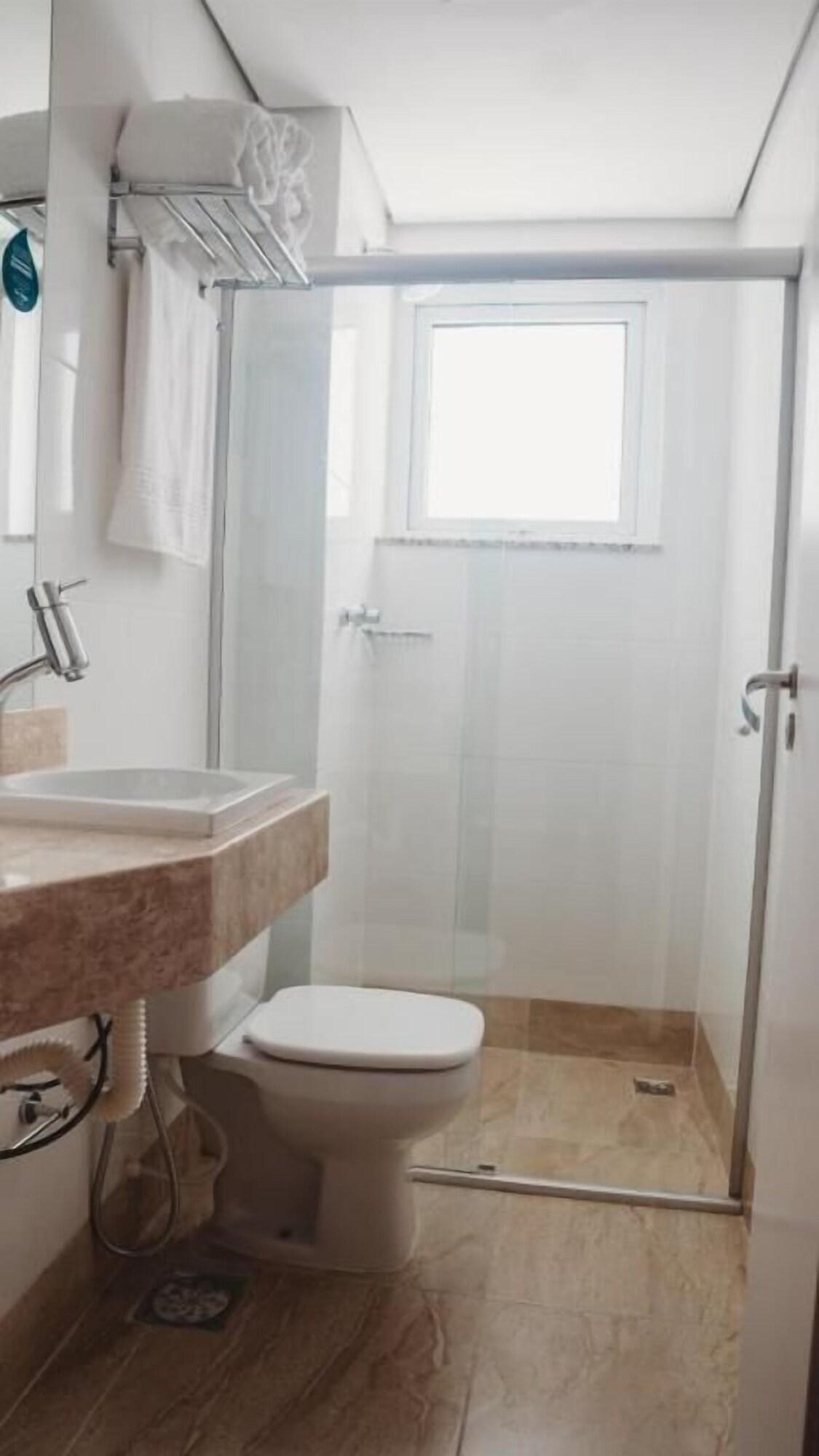 Equipamiento de Habitación HOTEL GOLDEN INN