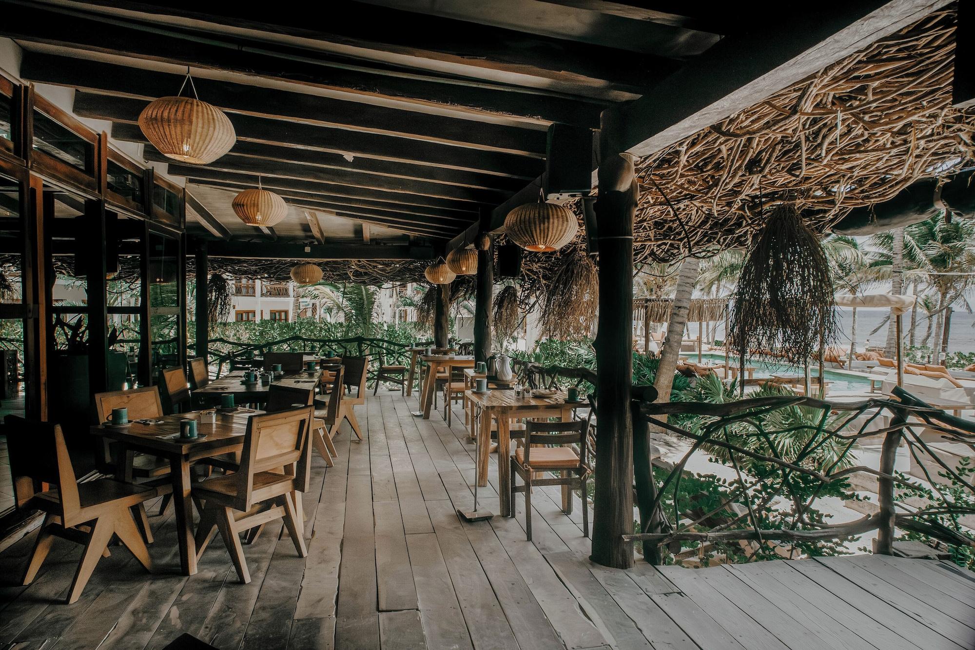 Restaurant Mía Tulum Beachfront Resort - Ocean View Suites and Beach Club