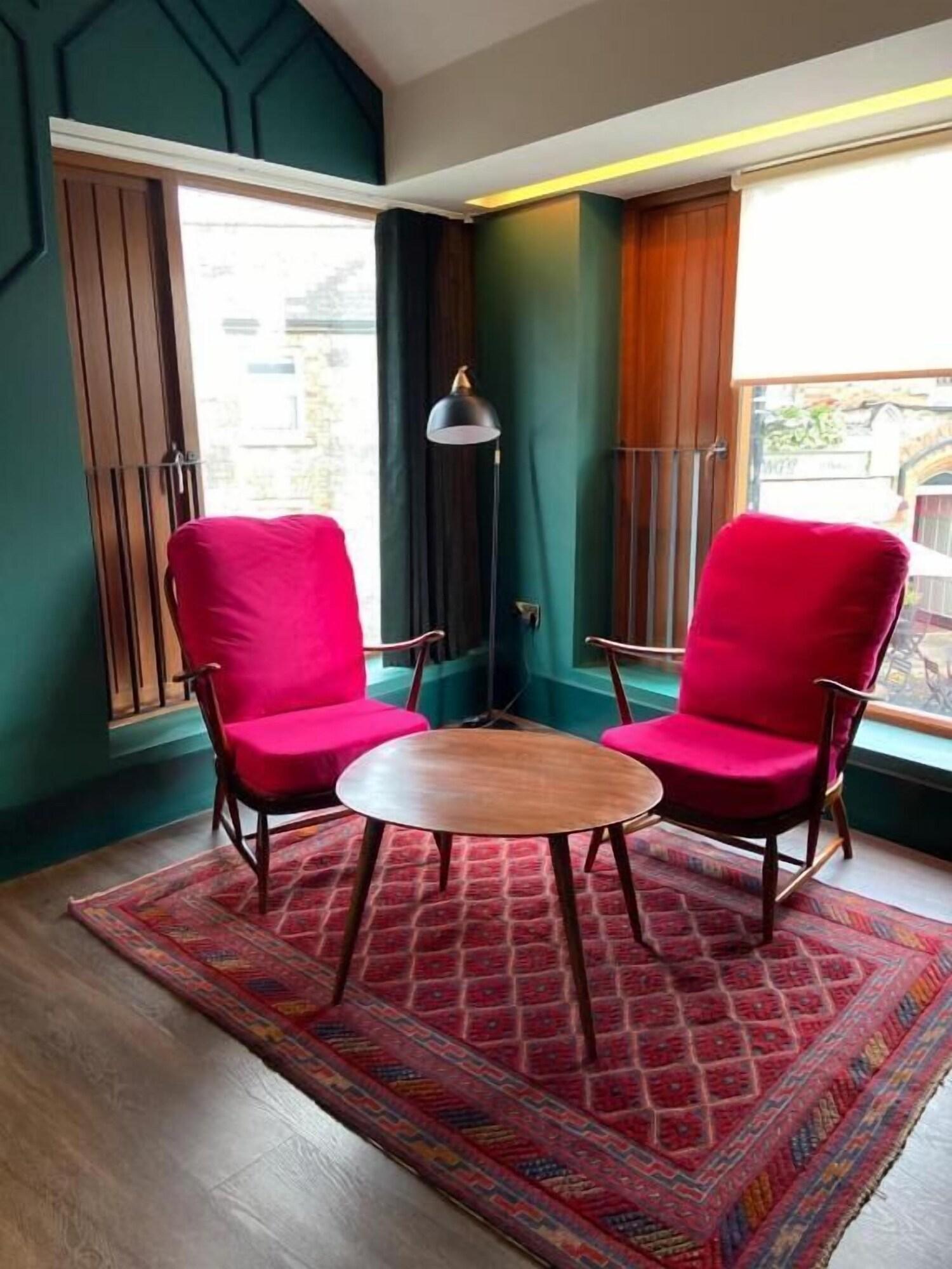 Comodidades del Alojamiento The Rooms at Firecastle