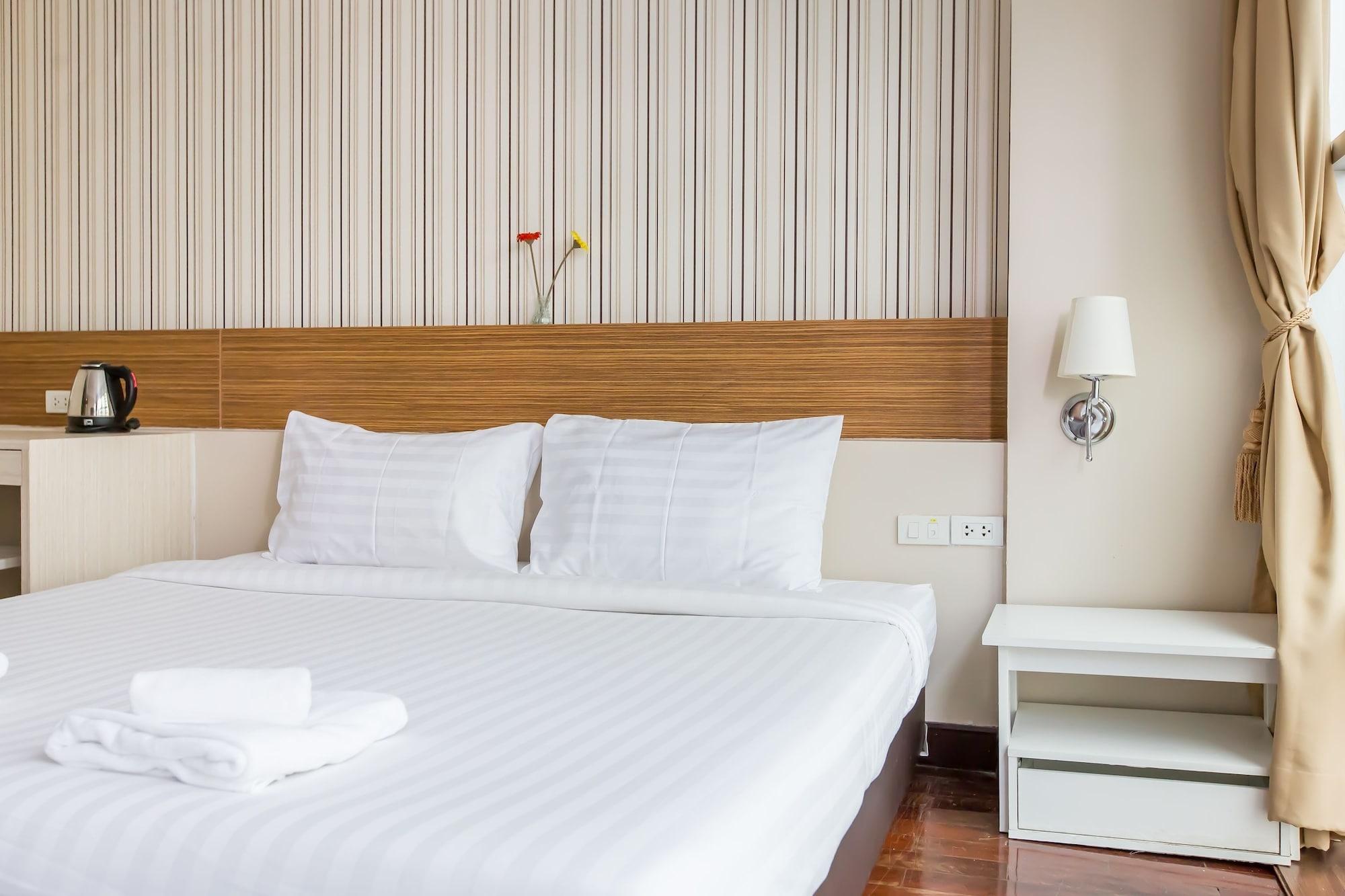 Varios Snooze Hotel Thonglor Bangkok