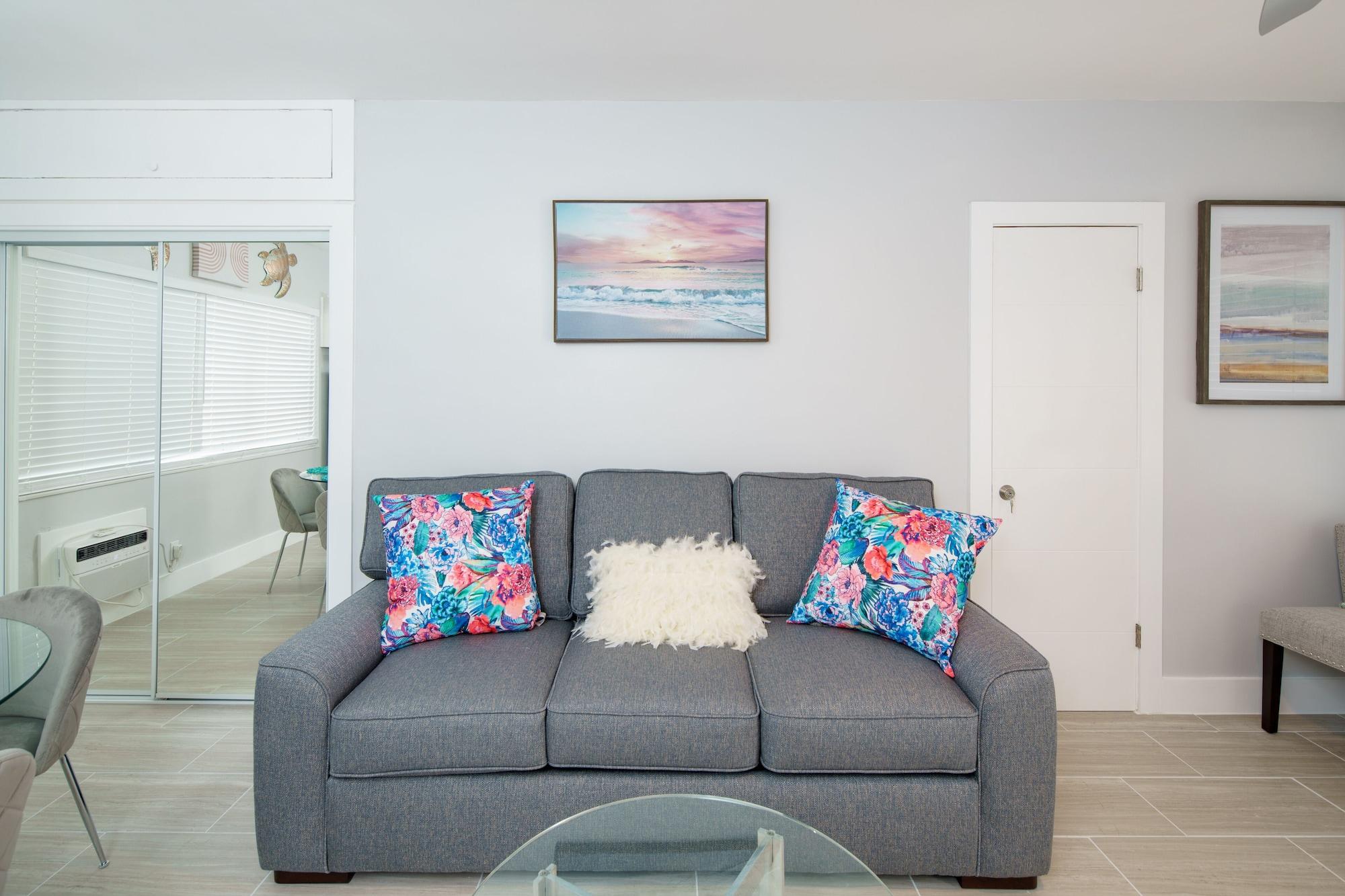 Equipamiento de Habitación The Surf Hollywood Beach