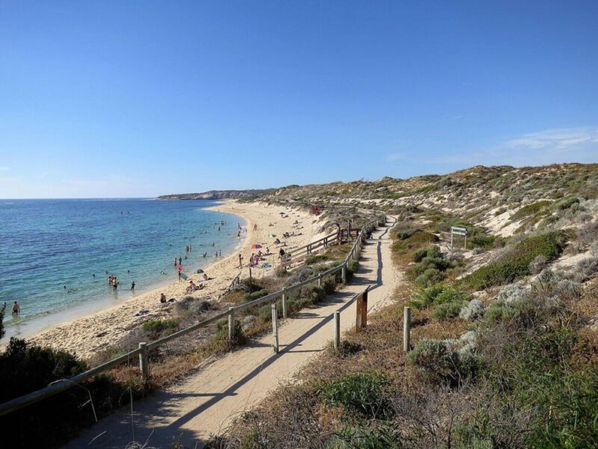 Playa Margarets Beach Resort