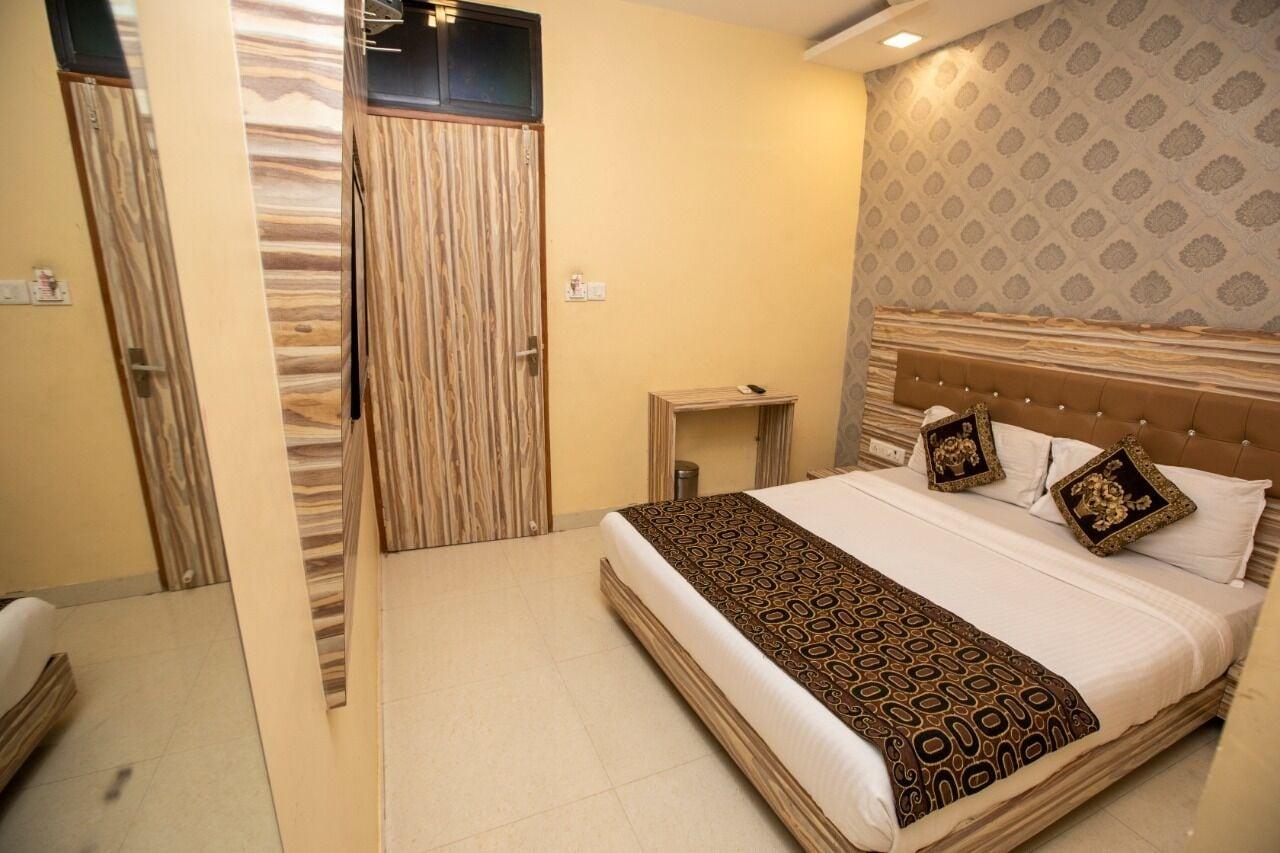 Varios Hotel Elite 59