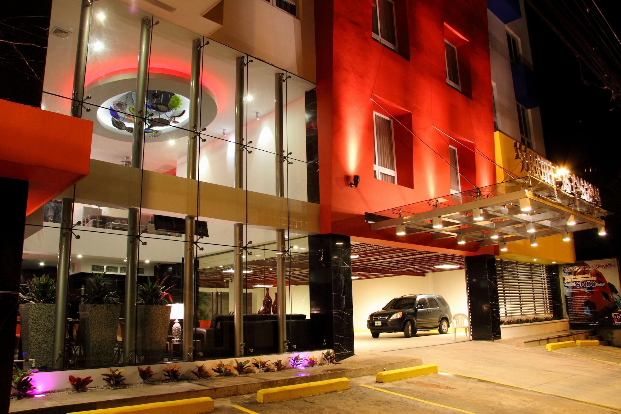Vista Exterior Hotel Las Cascadas