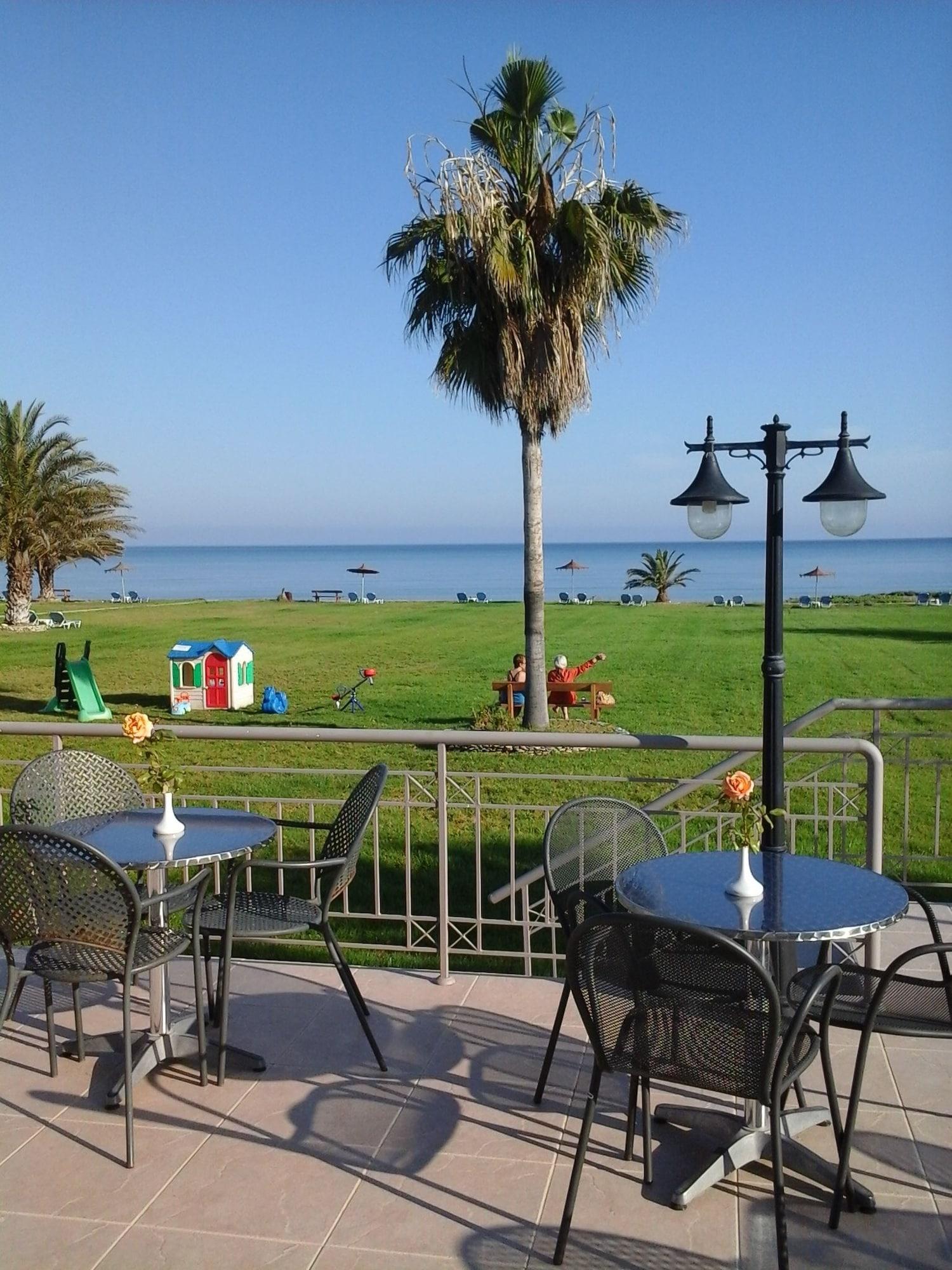 Restaurant Natura Beach Hotel and Villas