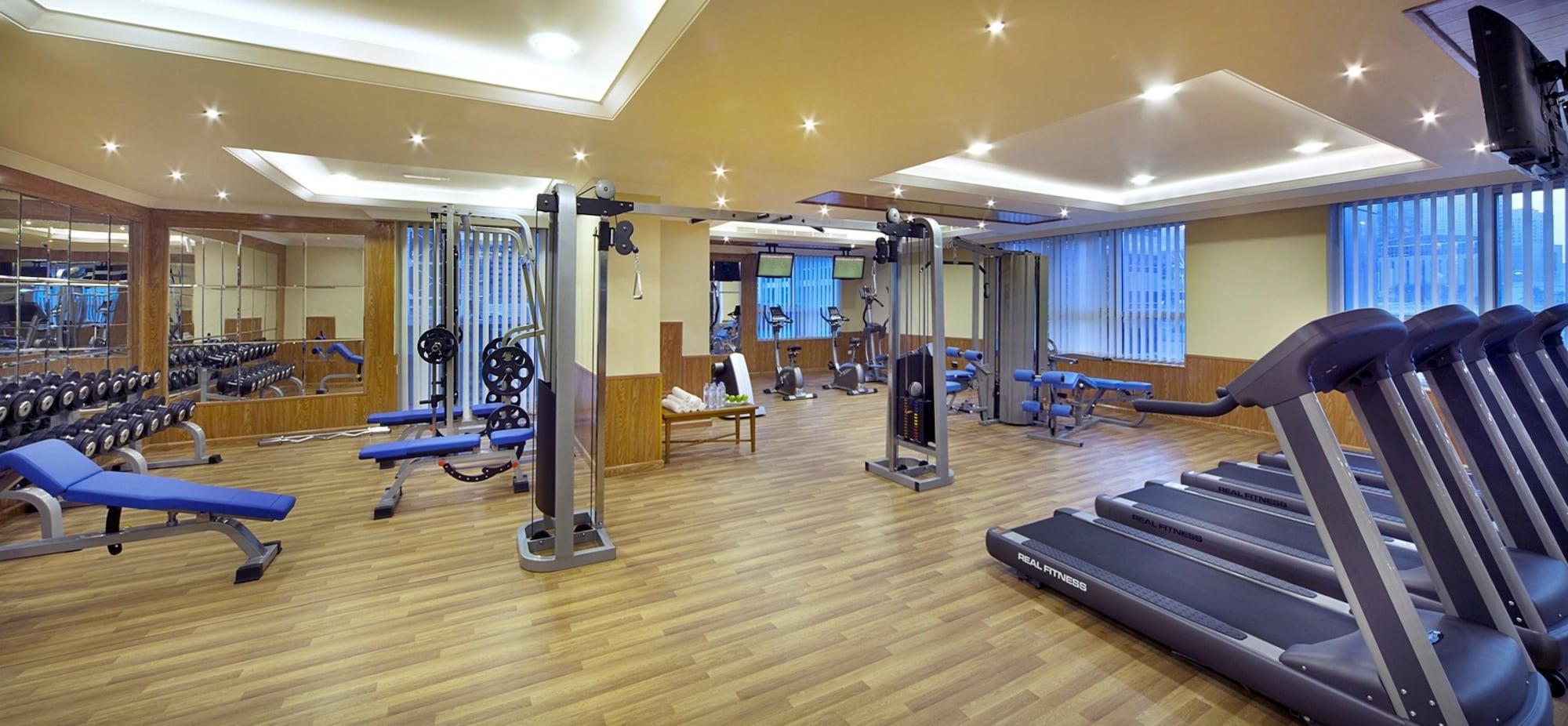 Gimnasio ARMADA AVENUE HOTEL