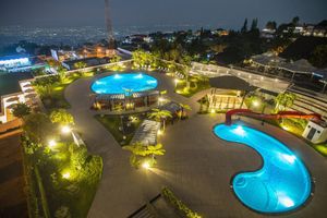 Alojamiento - Surya Hotel & Cottages Prigen