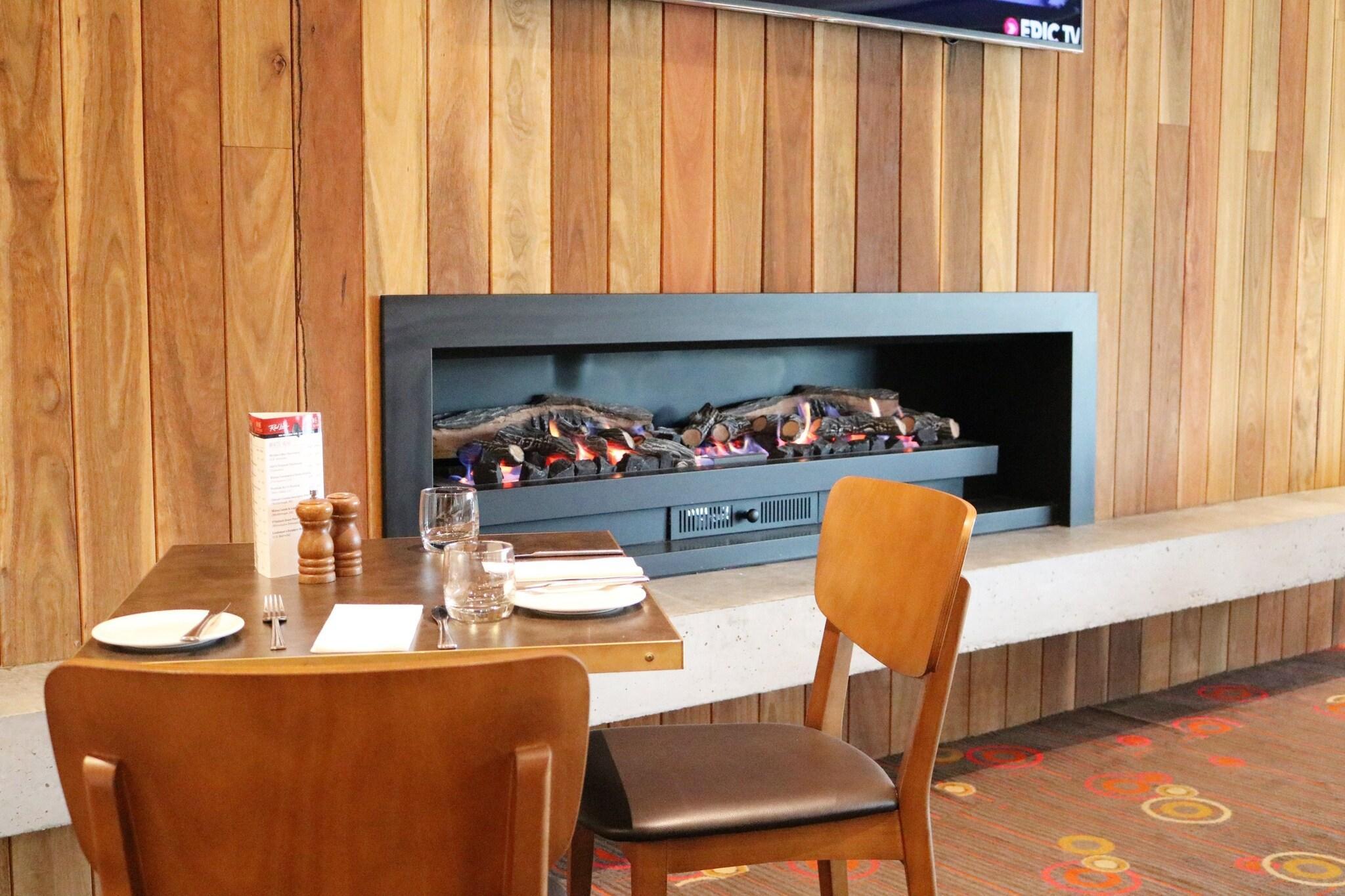 Restaurant Sovereign Park Motor Inn