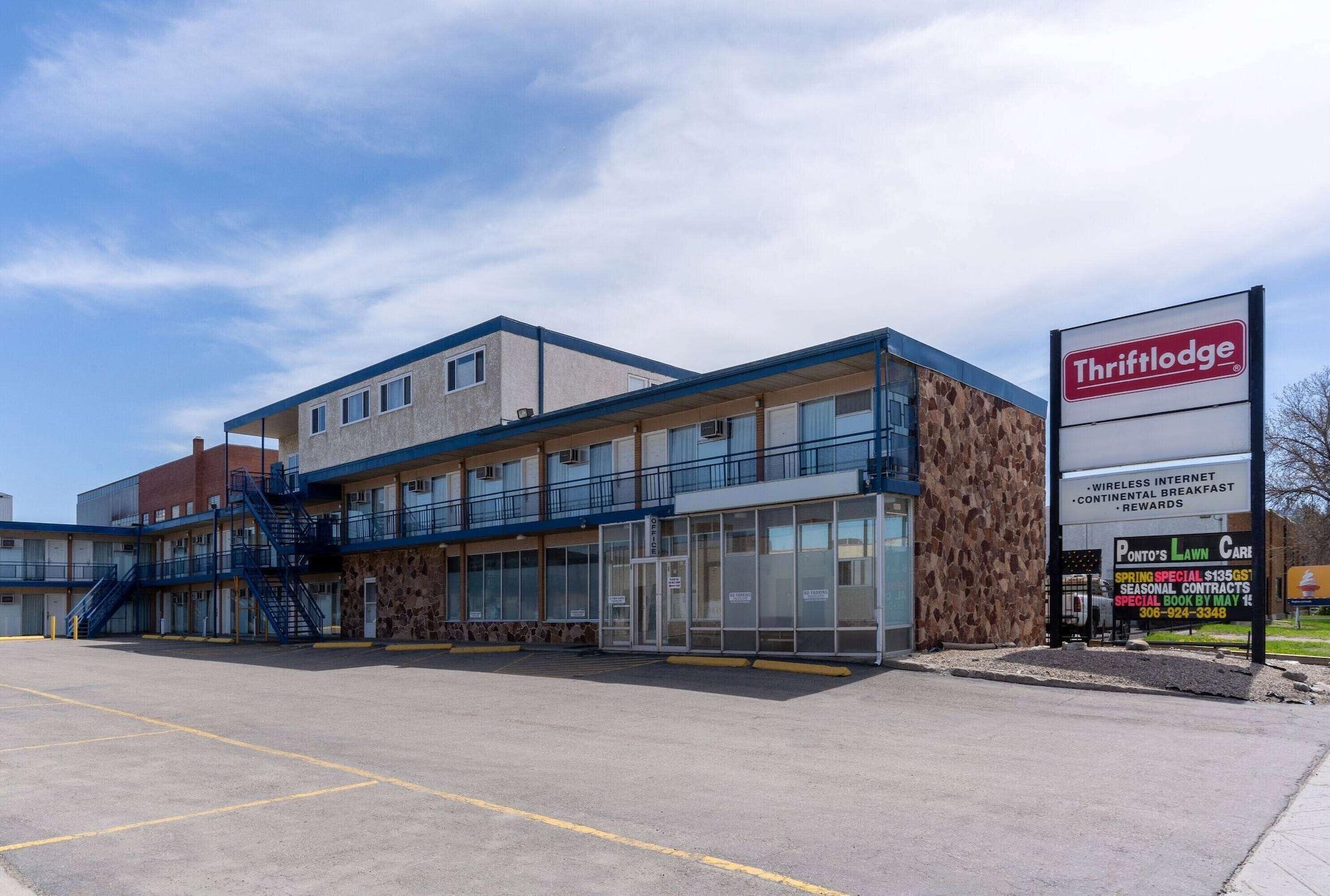 Varios Thriftlodge by Wyndham Regina North