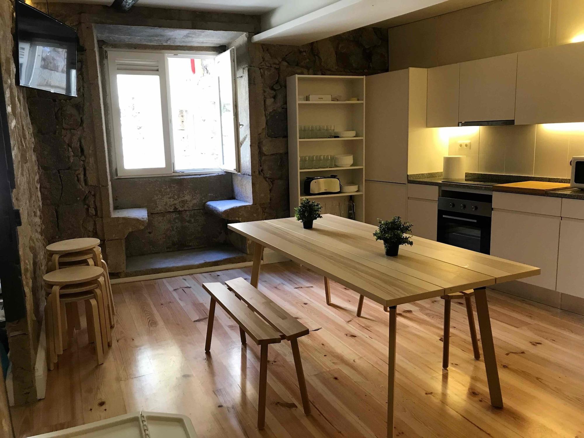 Varios Hostel One Ribeira - Adults Only