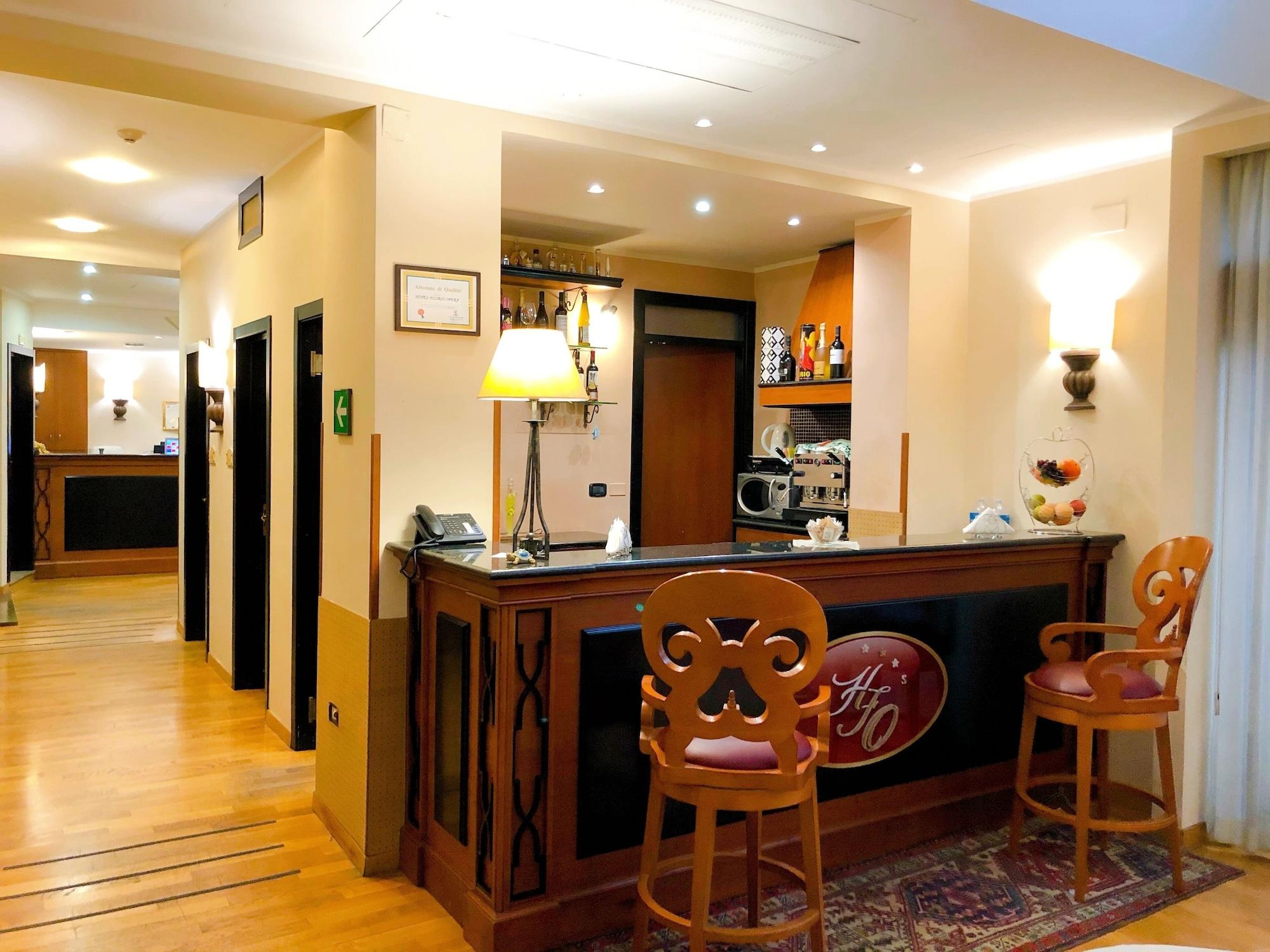 Bar/Salón Hotel Florio Operà Palermo Central