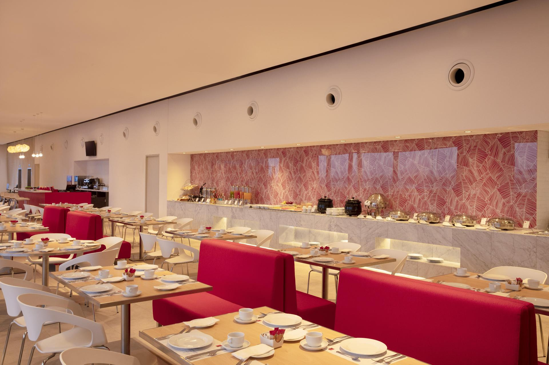 Restaurant Fiesta Inn Parque Puebla