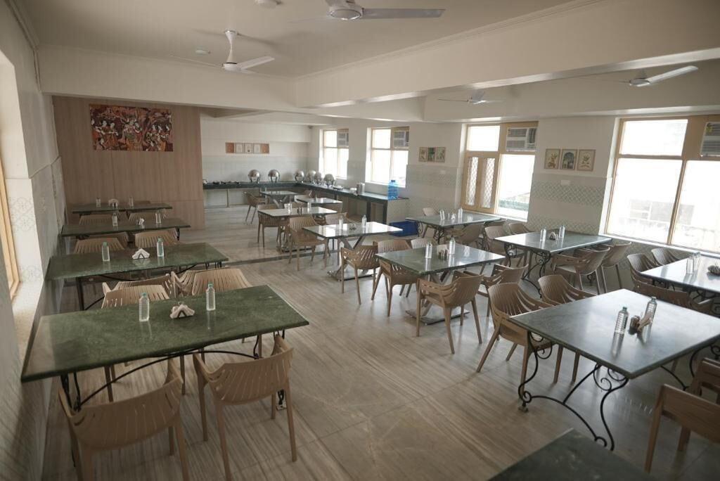 Restaurant Shri Thakur Ji Niketan Near ISKCON