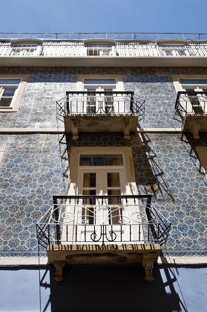 Vista Exterior B.A. Hostel - Bairro Alto Hostel
