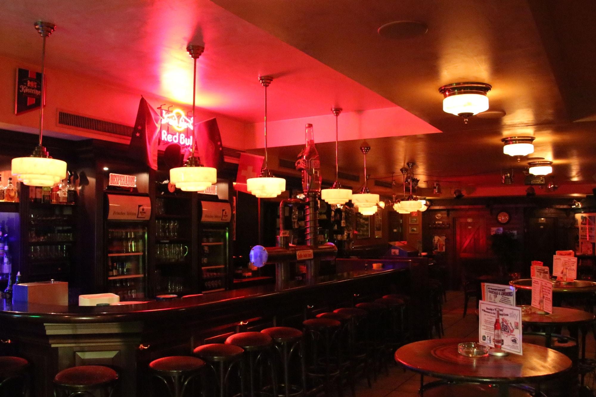 Bar/Salón Central Hotel