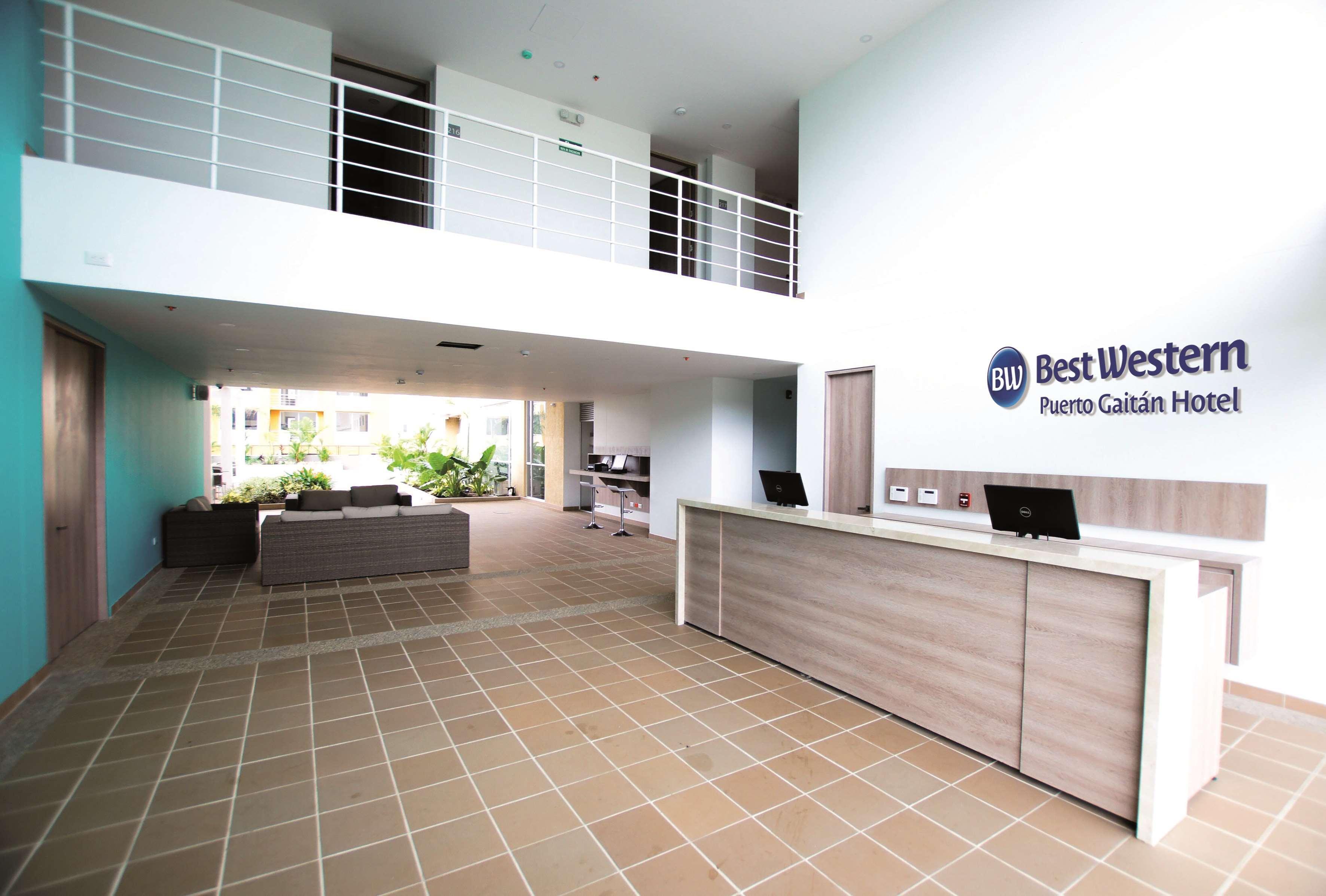 Vista Lobby Best Western Puerto Gaitan Hotel