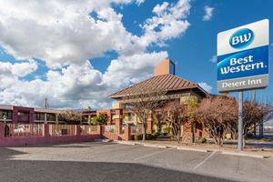 Alojamiento - Best Western Desert Inn