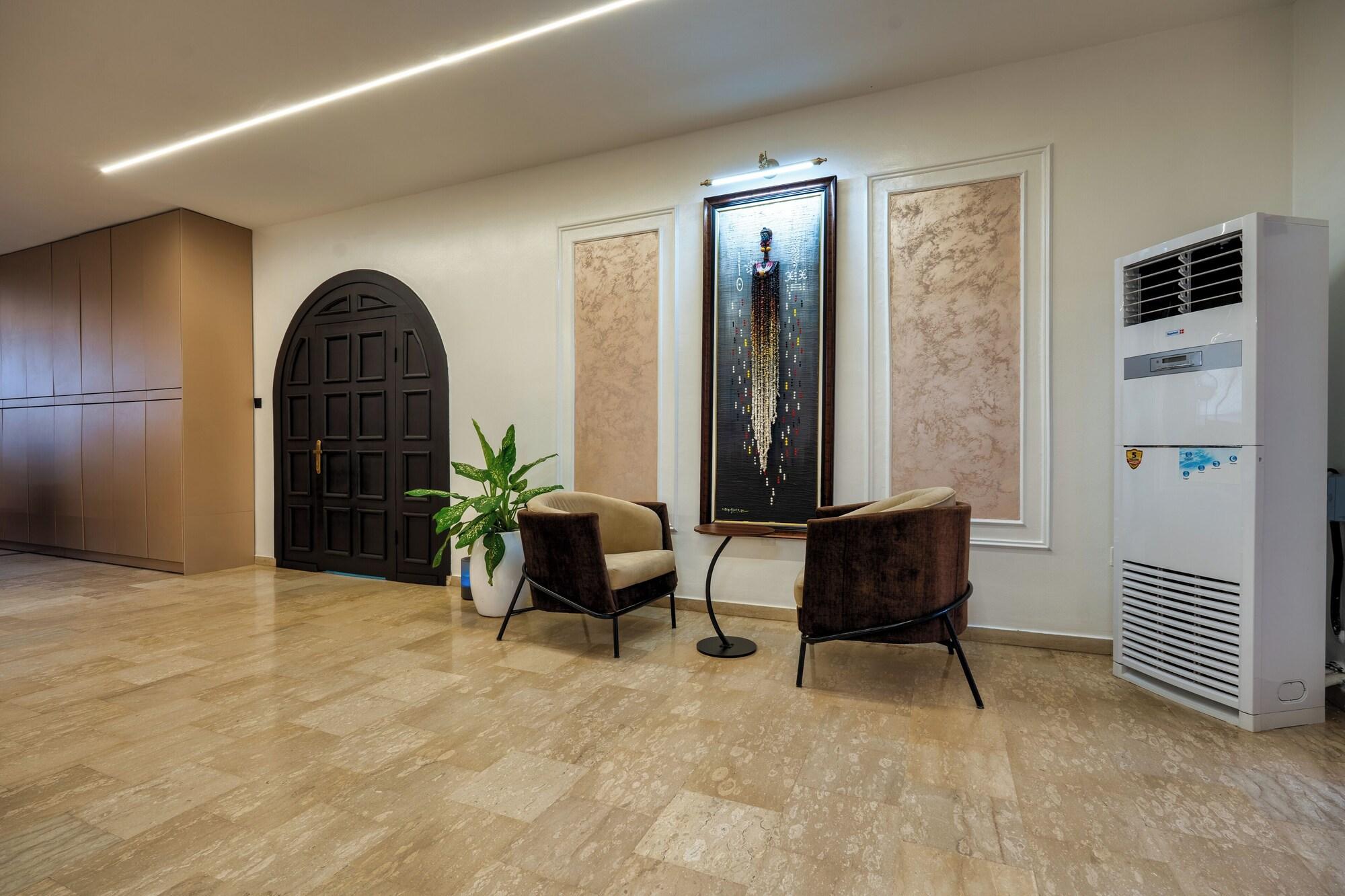 Vista Lobby The GuestHouse