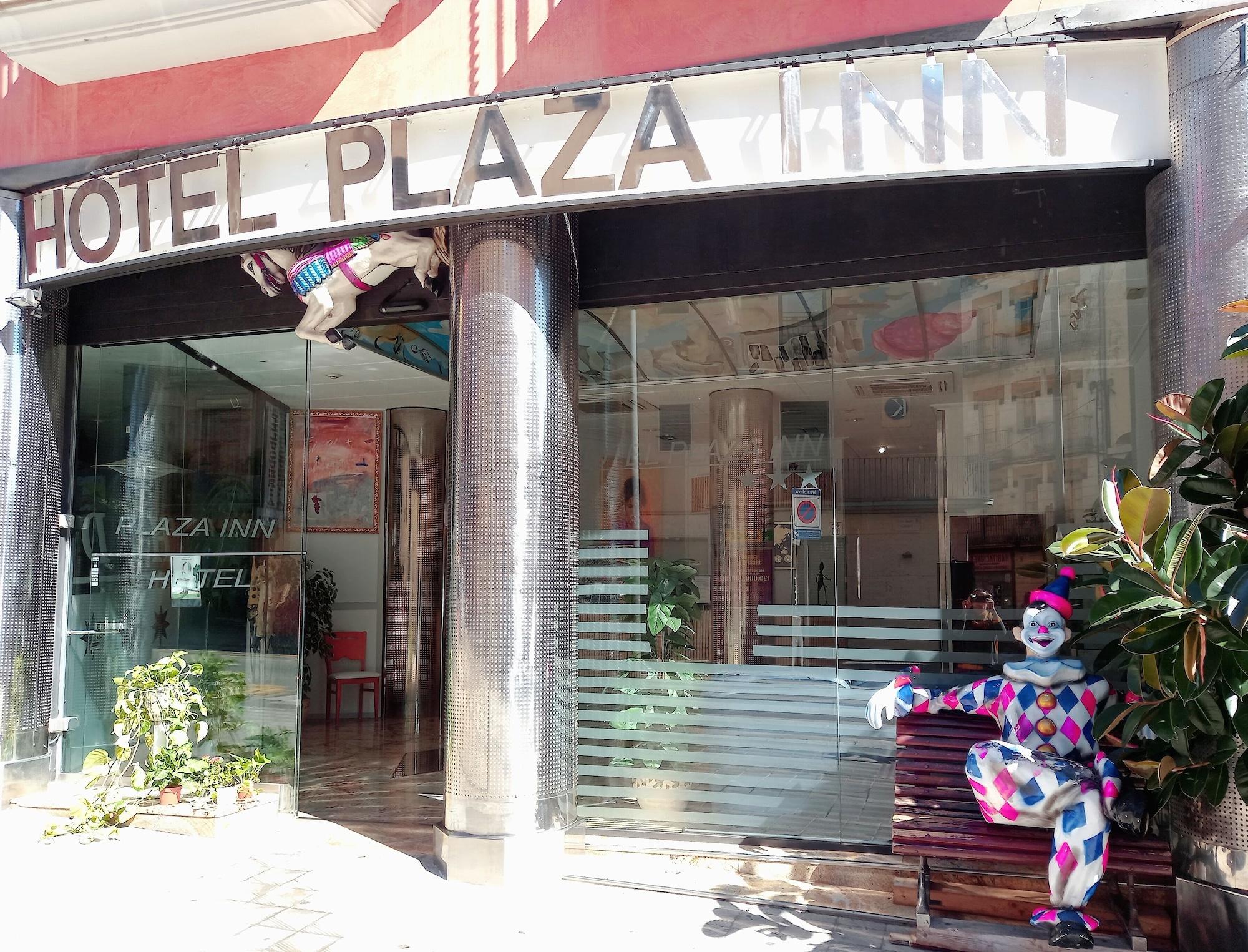 Vista Exterior Hotel Plaza Inn