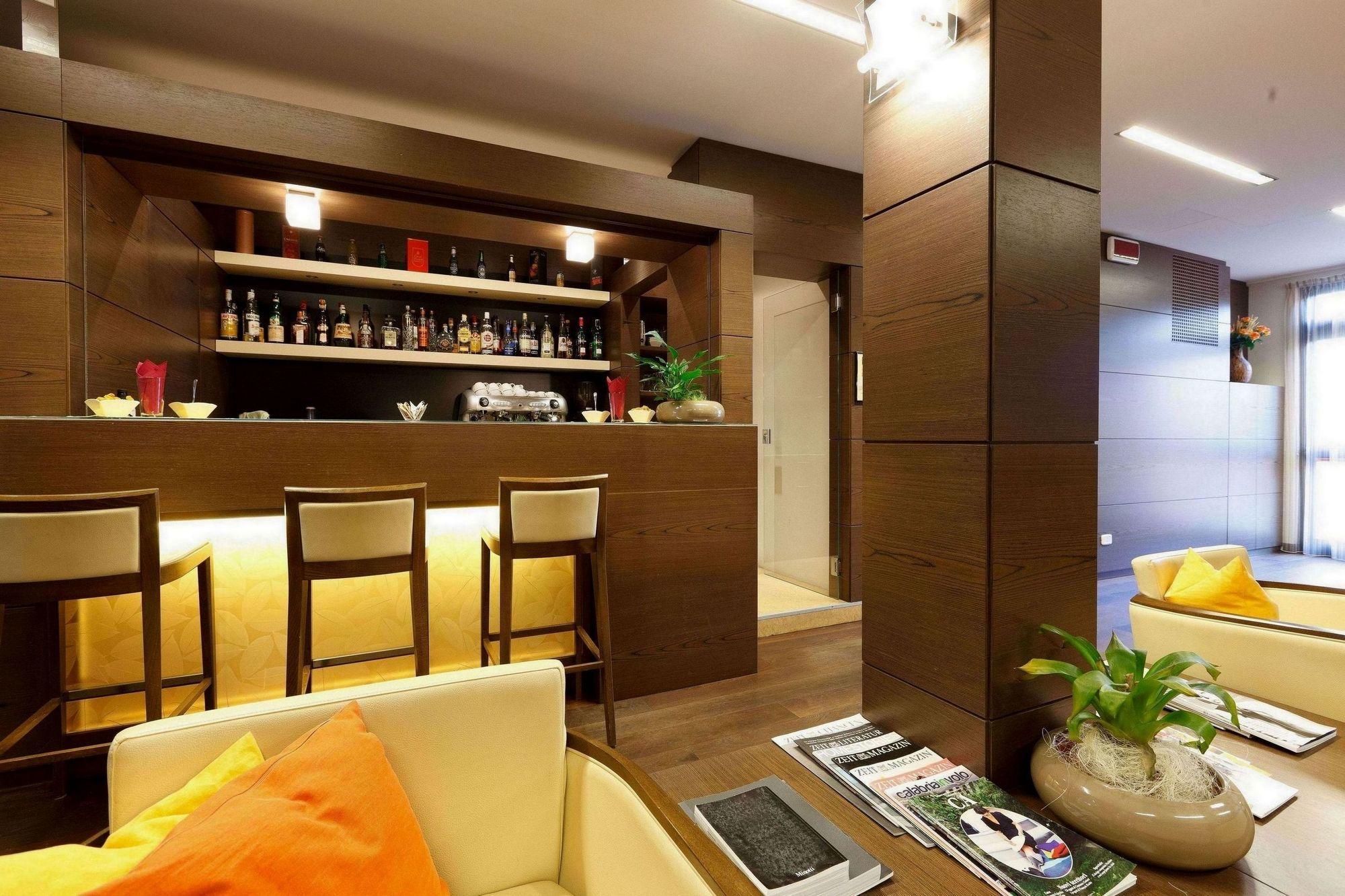 Bar/Salón Hotel Villa delle Rose