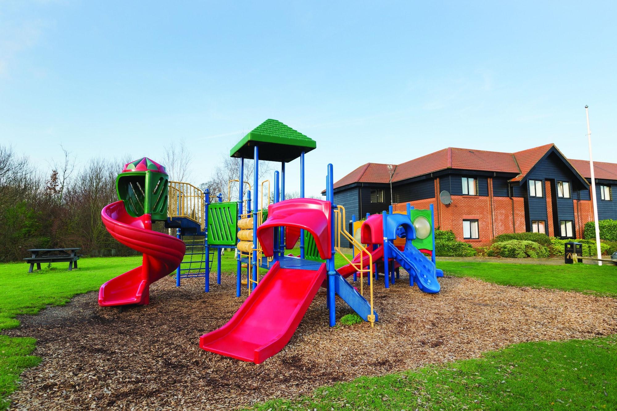 Instalaciones Recreativas Days Inn by Wyndham Stevenage North