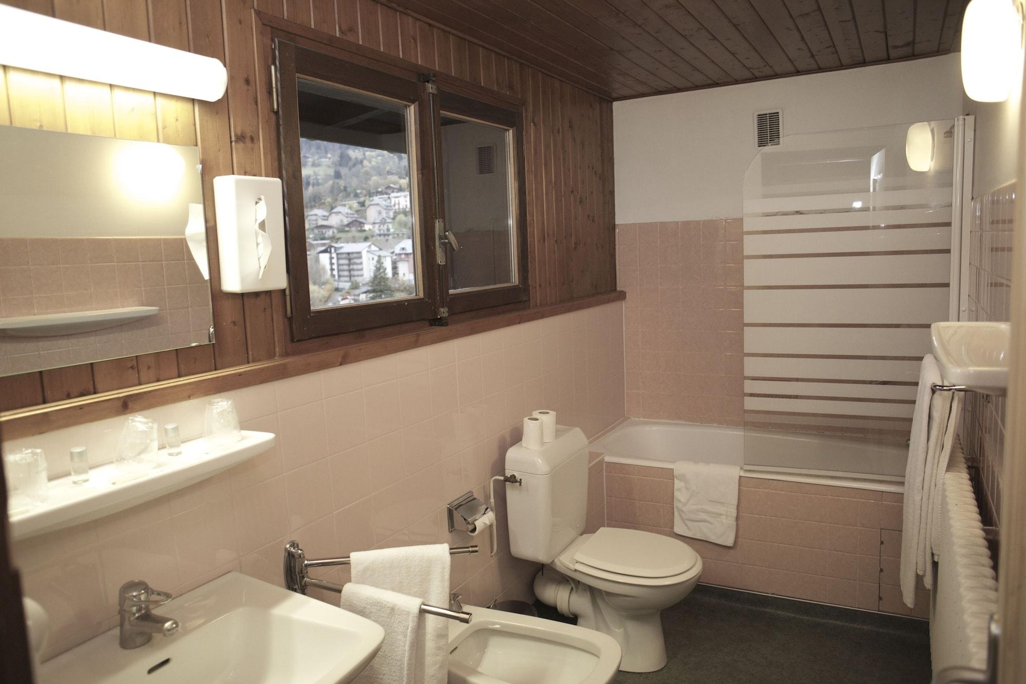 Equipamiento de Habitación Hotel Val d'Este