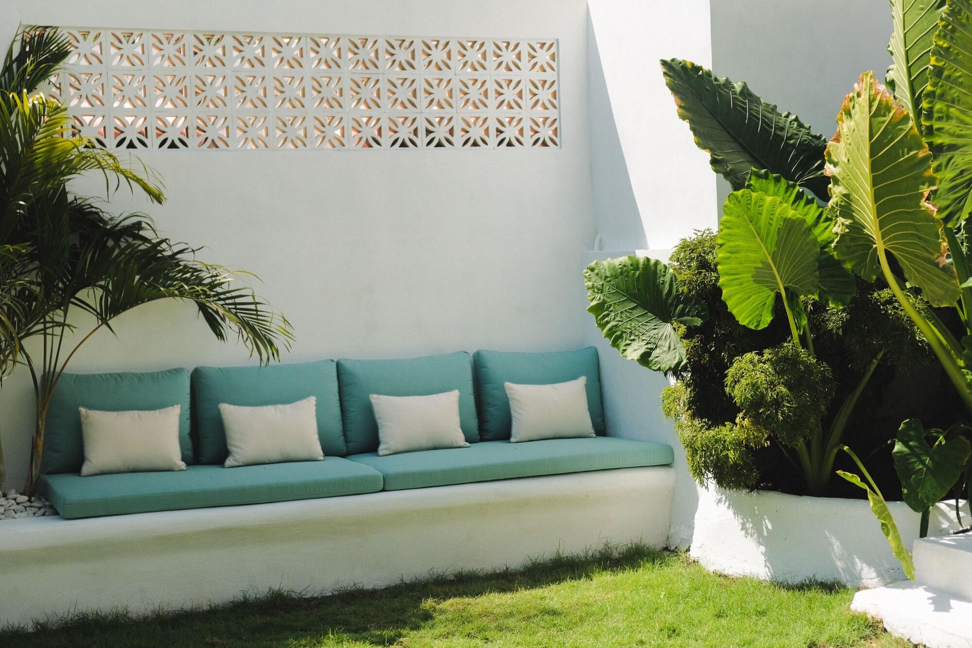 Vista Lobby The Shacks at Sandy Bay