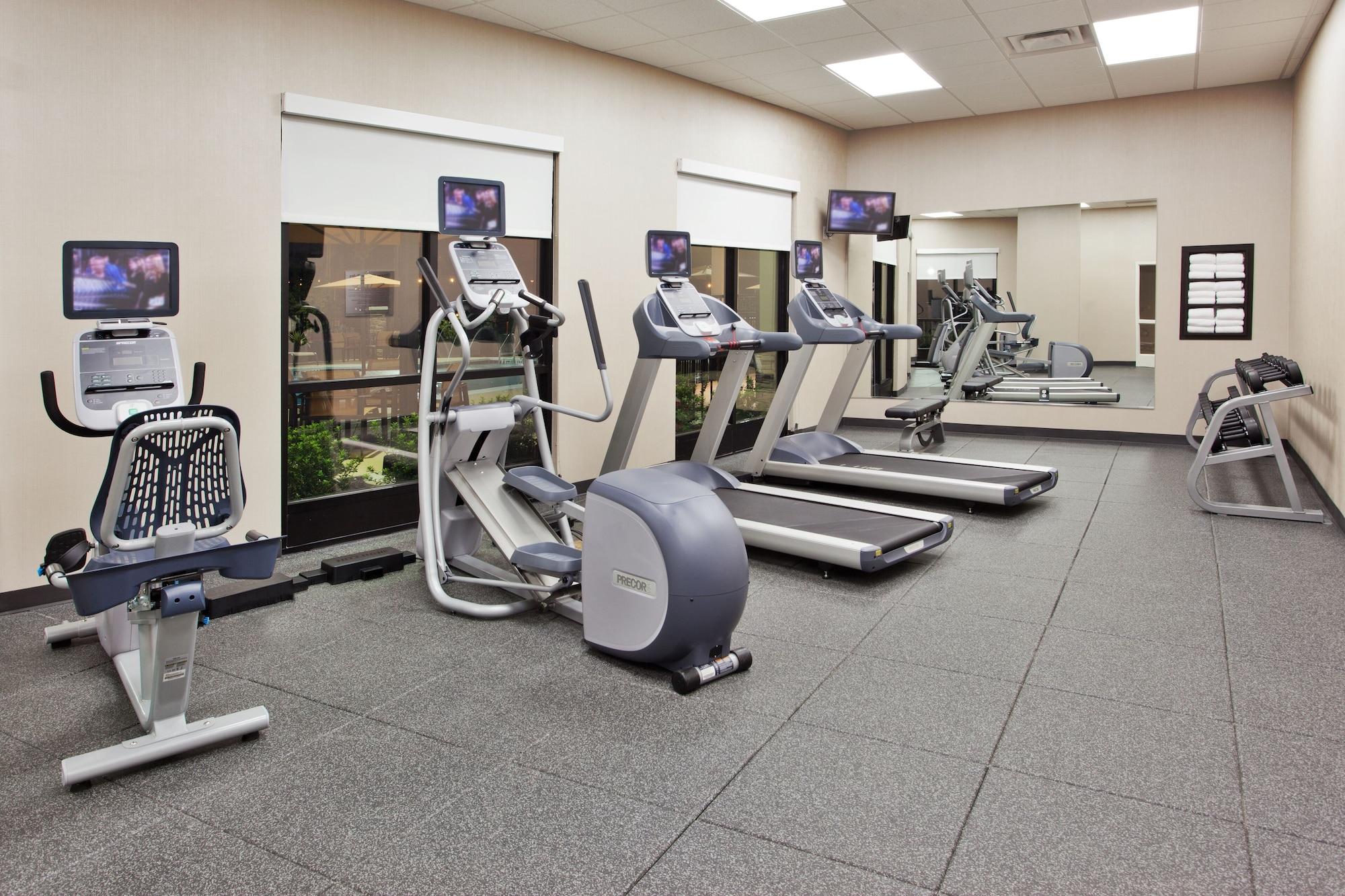 Gimnasio Courtyard by Marriott Columbus Phenix City