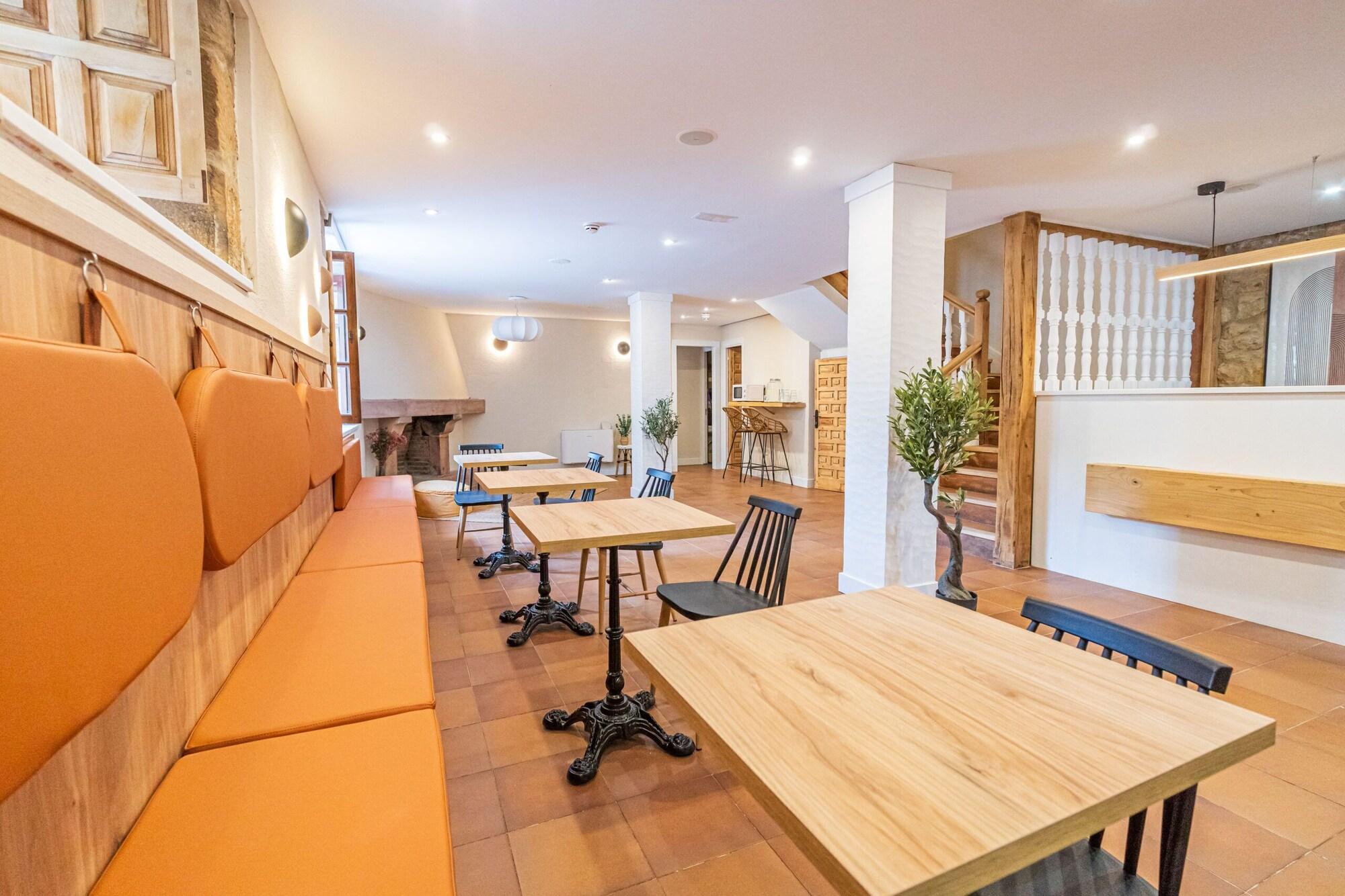 Restaurant Hotel Bestprice Santillana