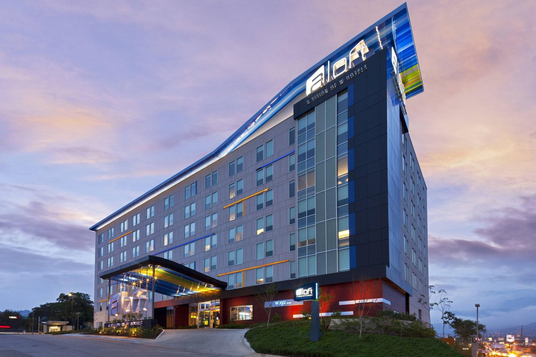 Vista Exterior Aloft San Jose Hotel, Costa Rica
