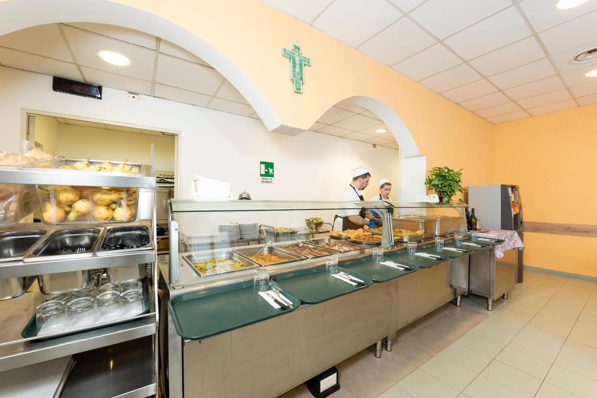 Restaurant Opera Don Calabria Casa per Ferie