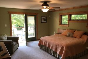 Alquiler Vacacional - Enjoy lake life FREE kayak and canoes. Relax at this family friendly lake house.