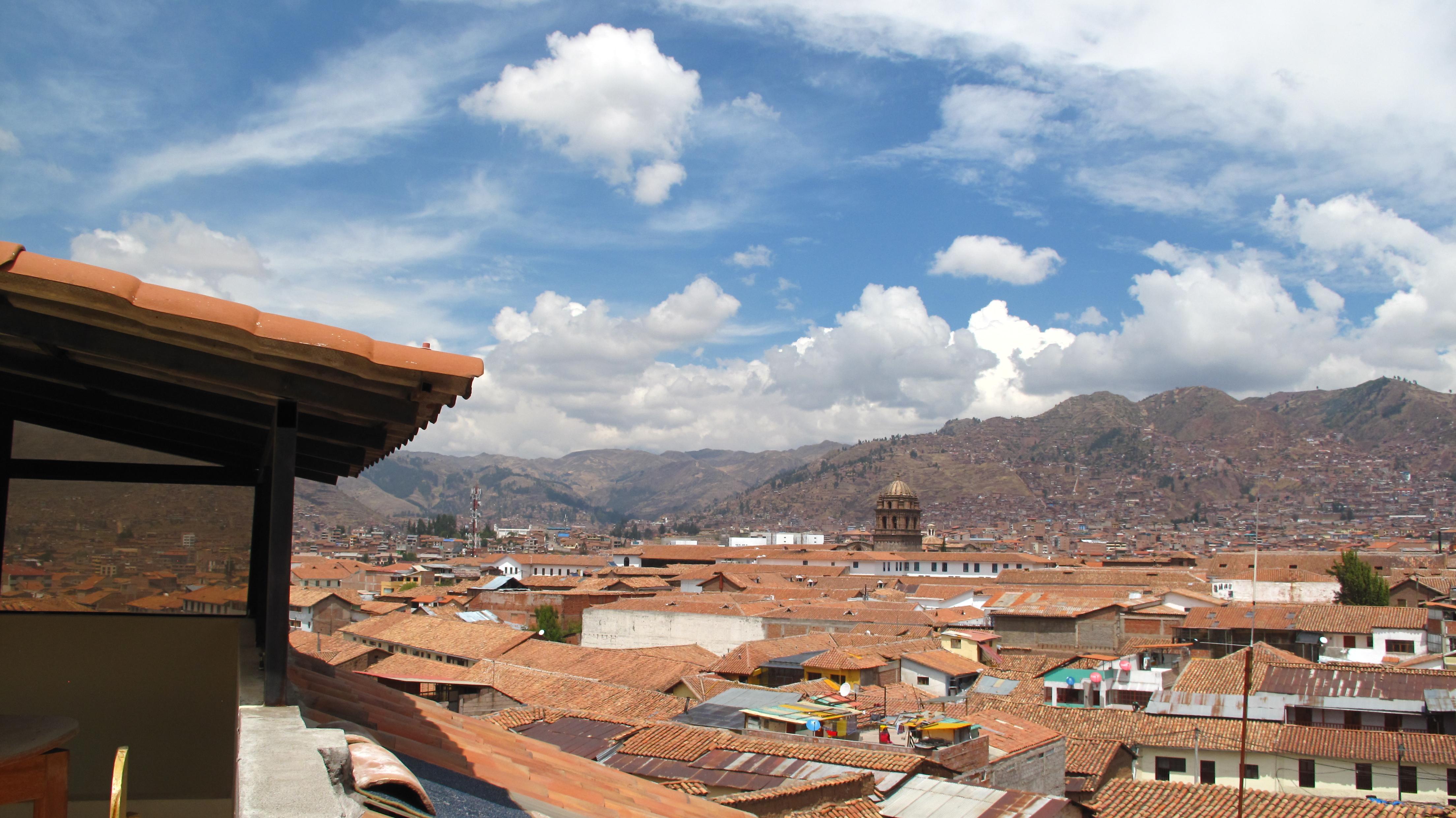 Vista Exterior Casa de Mama Cusco Recoleta