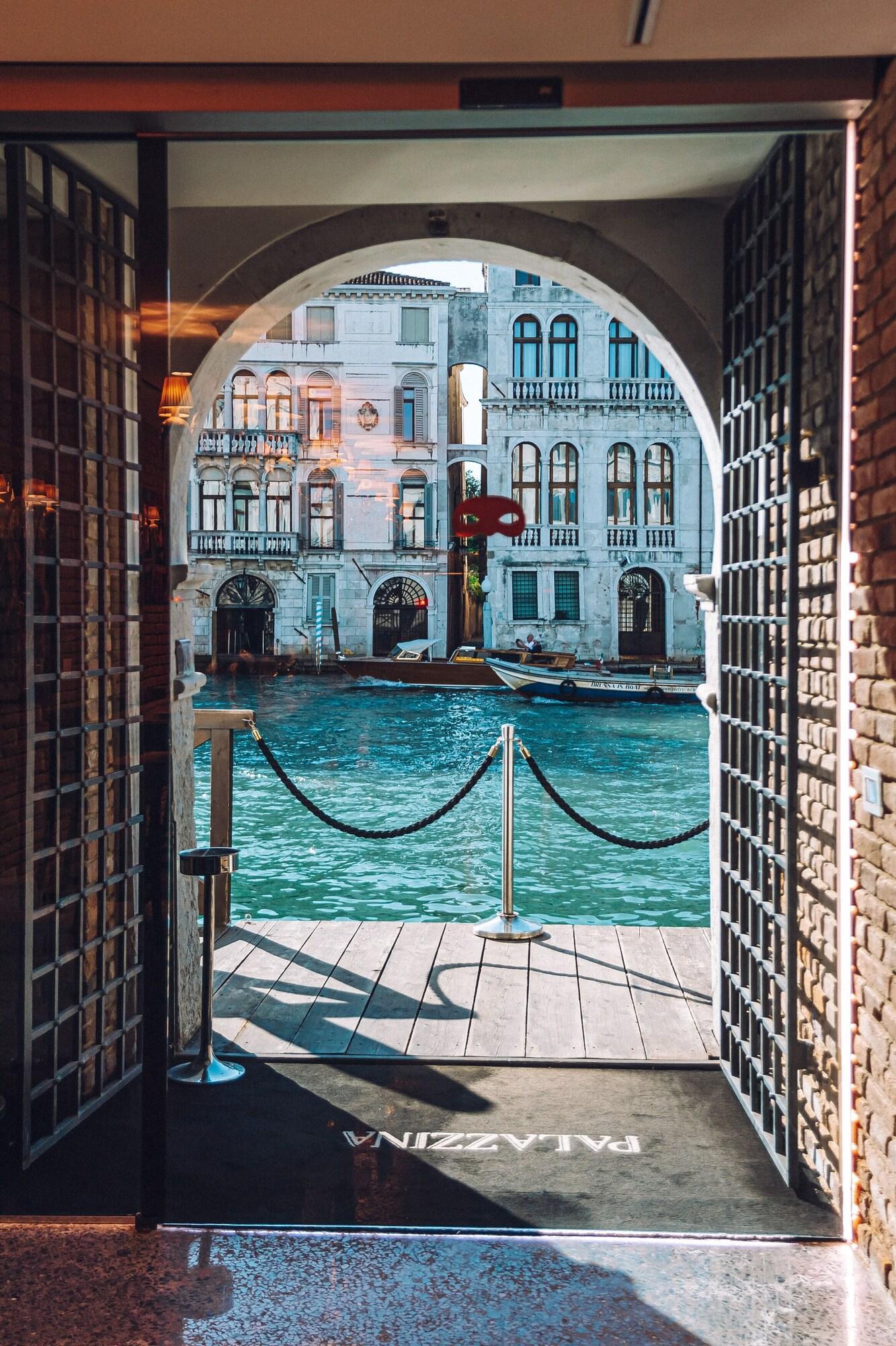 Vista Exterior Palazzina Grassi