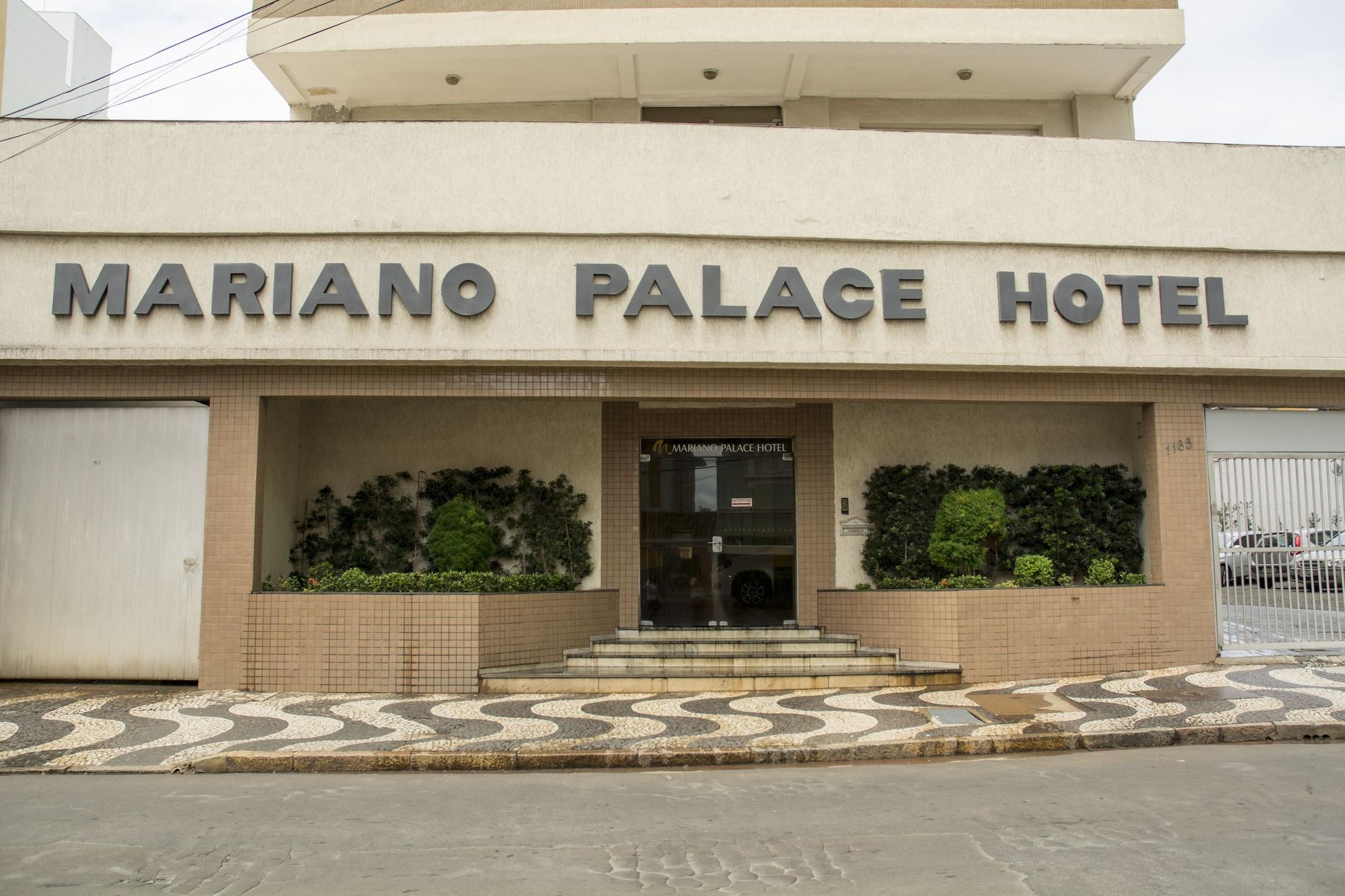 Vista Exterior Mariano Palace Hotel