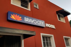 Alojamiento - Bravo City Hotel