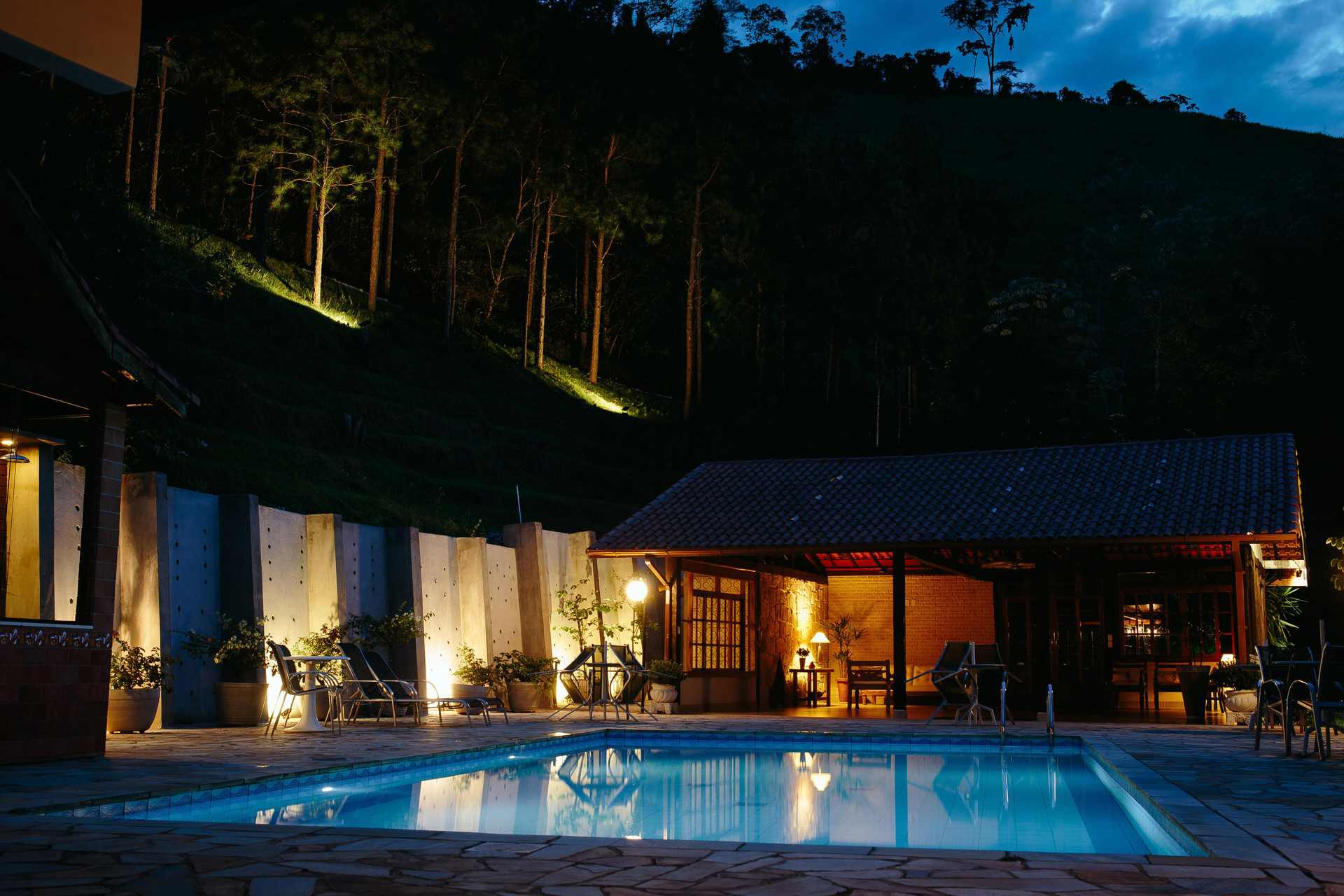 Vista Piscina Pousada Serra da Índia