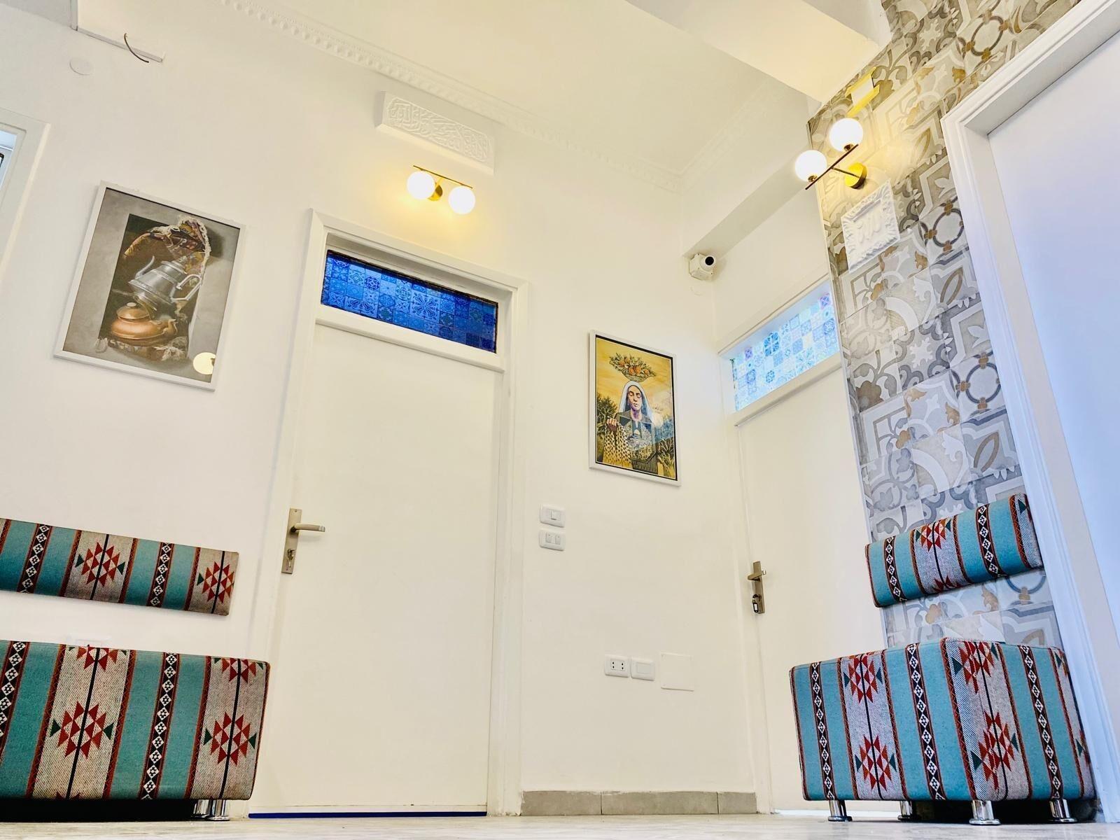 Varios Jordan Tower Hotel