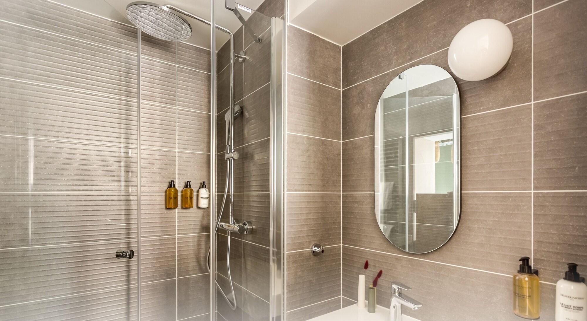 Equipamiento de Habitación Beauquartier - Sentier