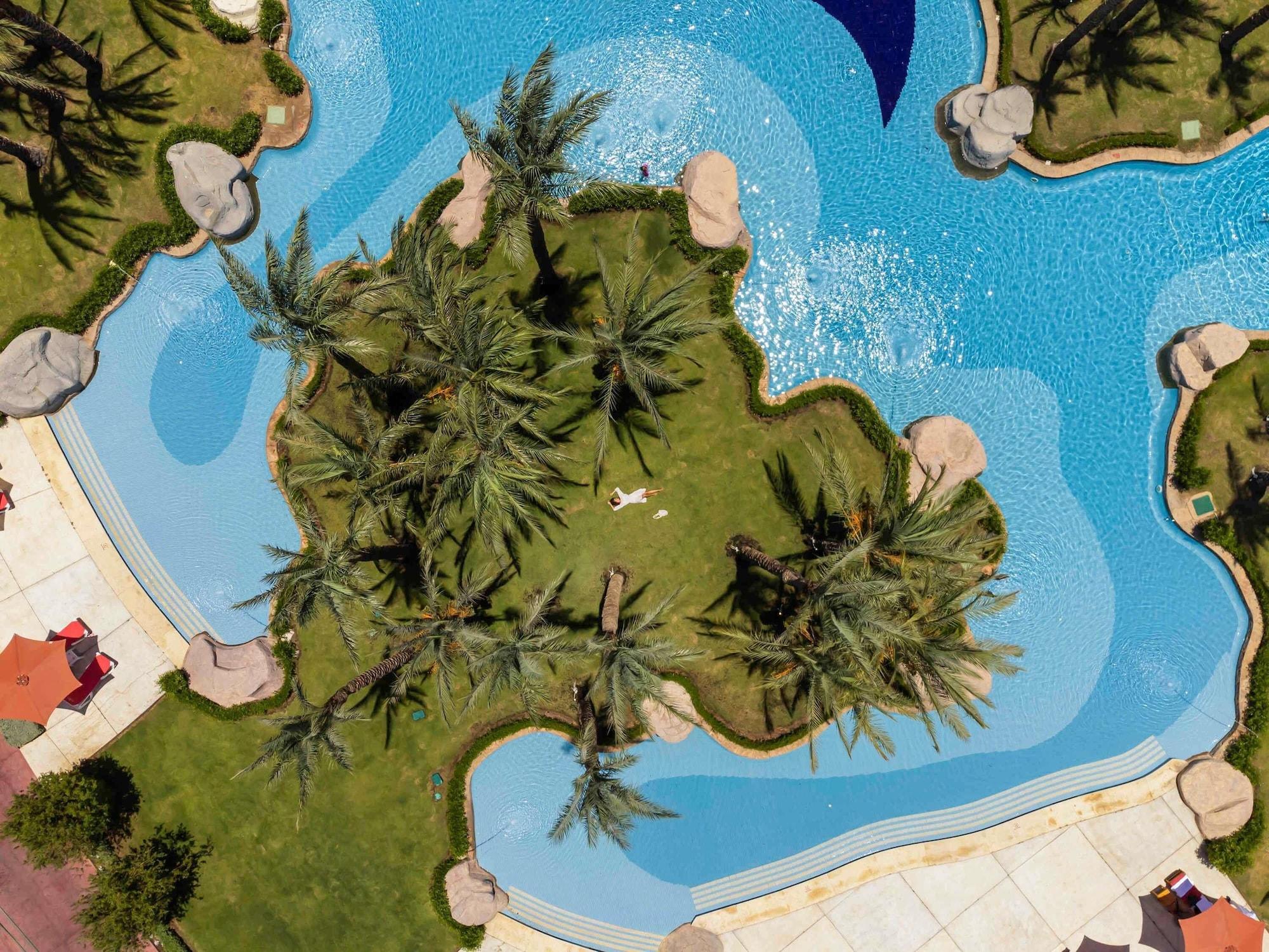 Vista Exterior Rixos Premium Seagate