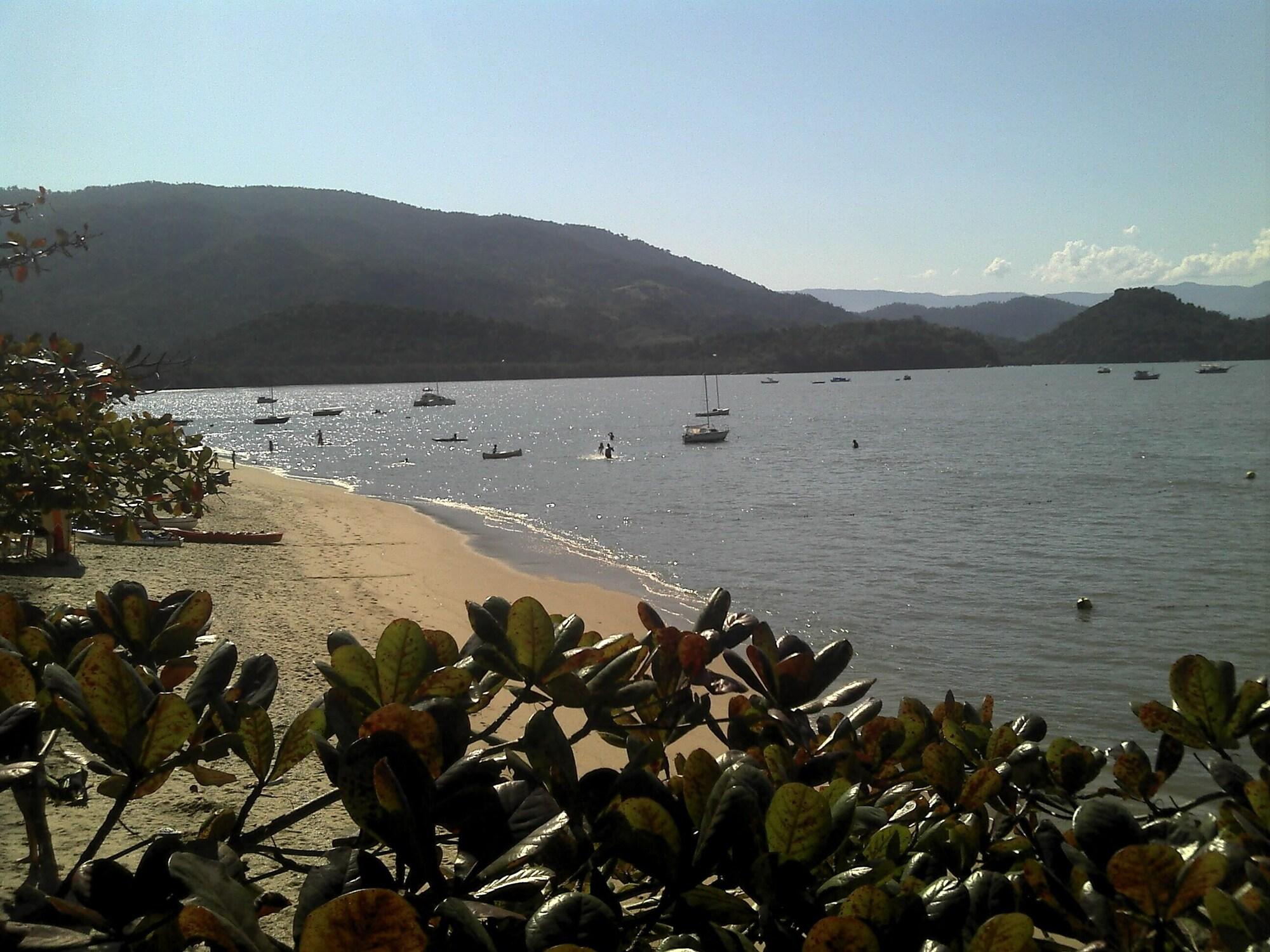 Playa Pousada Entre Folhas