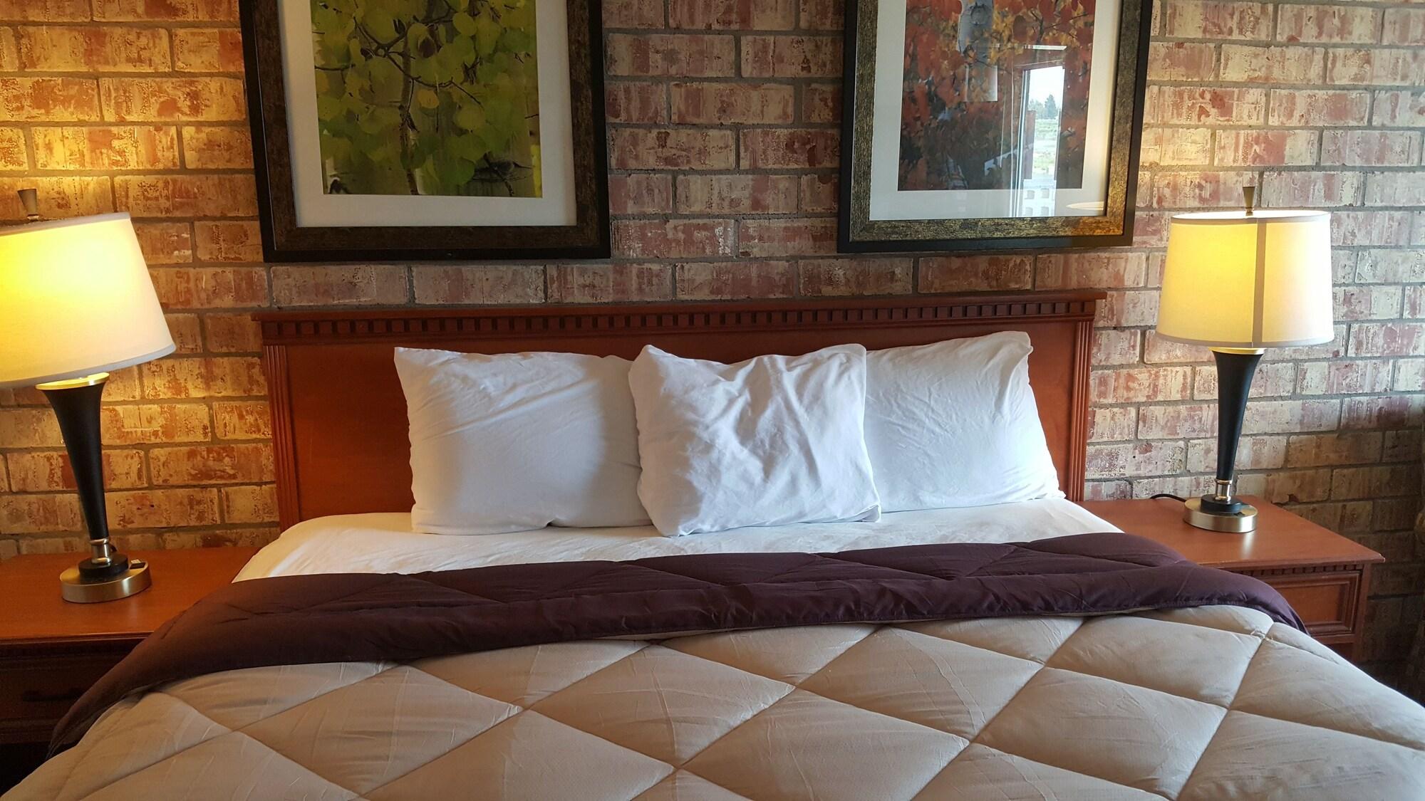 Varios Budget Host Platte Valley Inn
