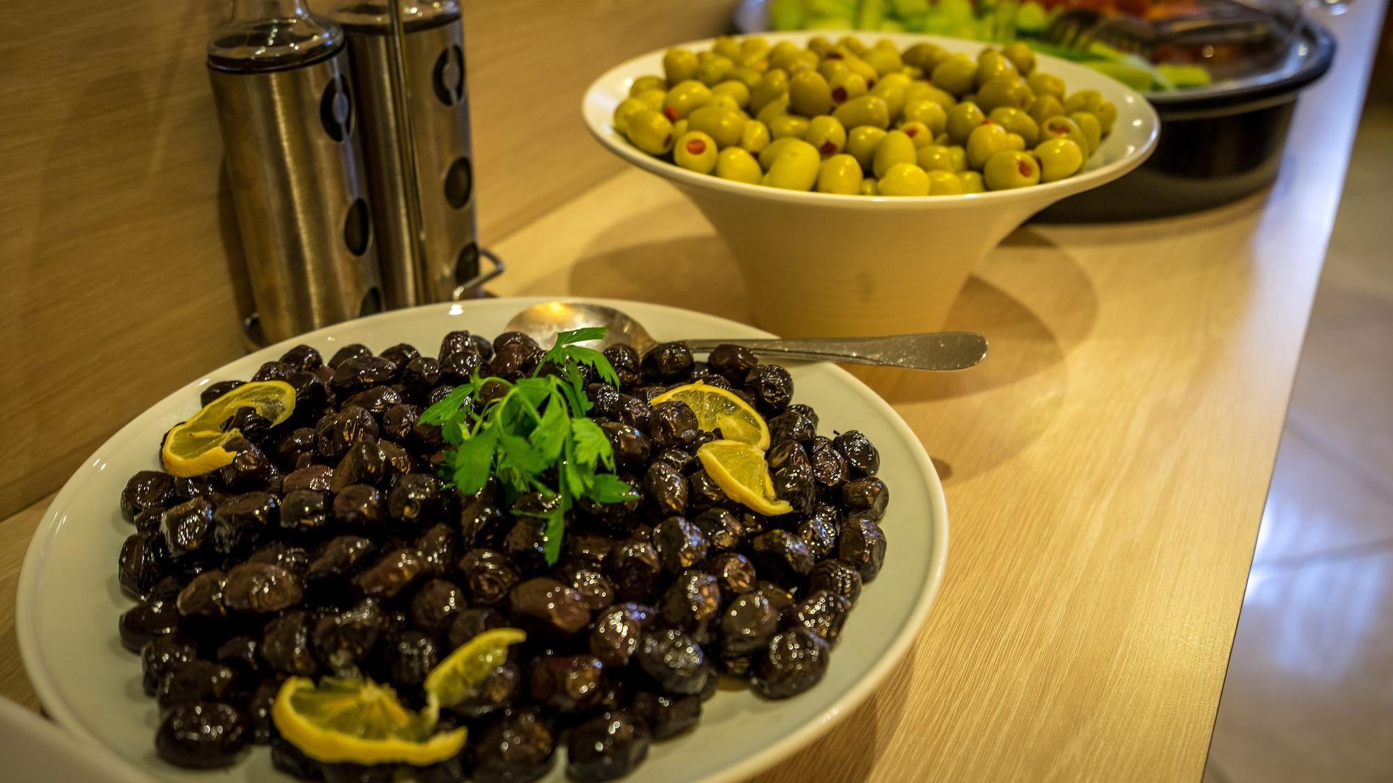 Restaurant Gul Hotel