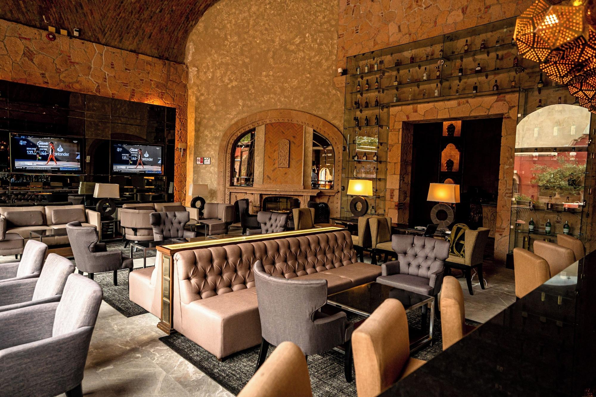 Bar/Salón Hilton San Luis Potosi
